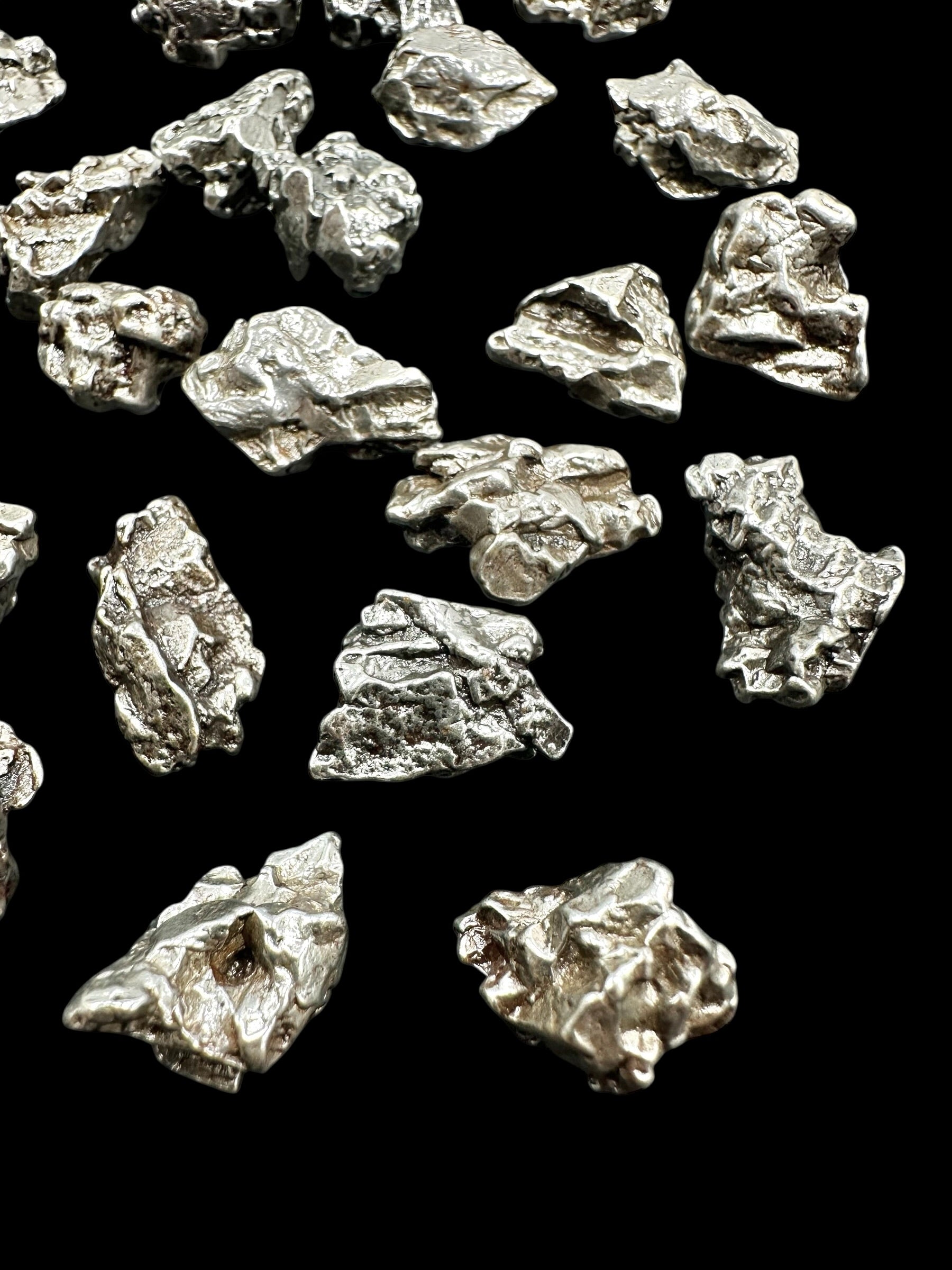 Meteorite Campo del Cielo 6-8g – Argentina / random piece - ZM397