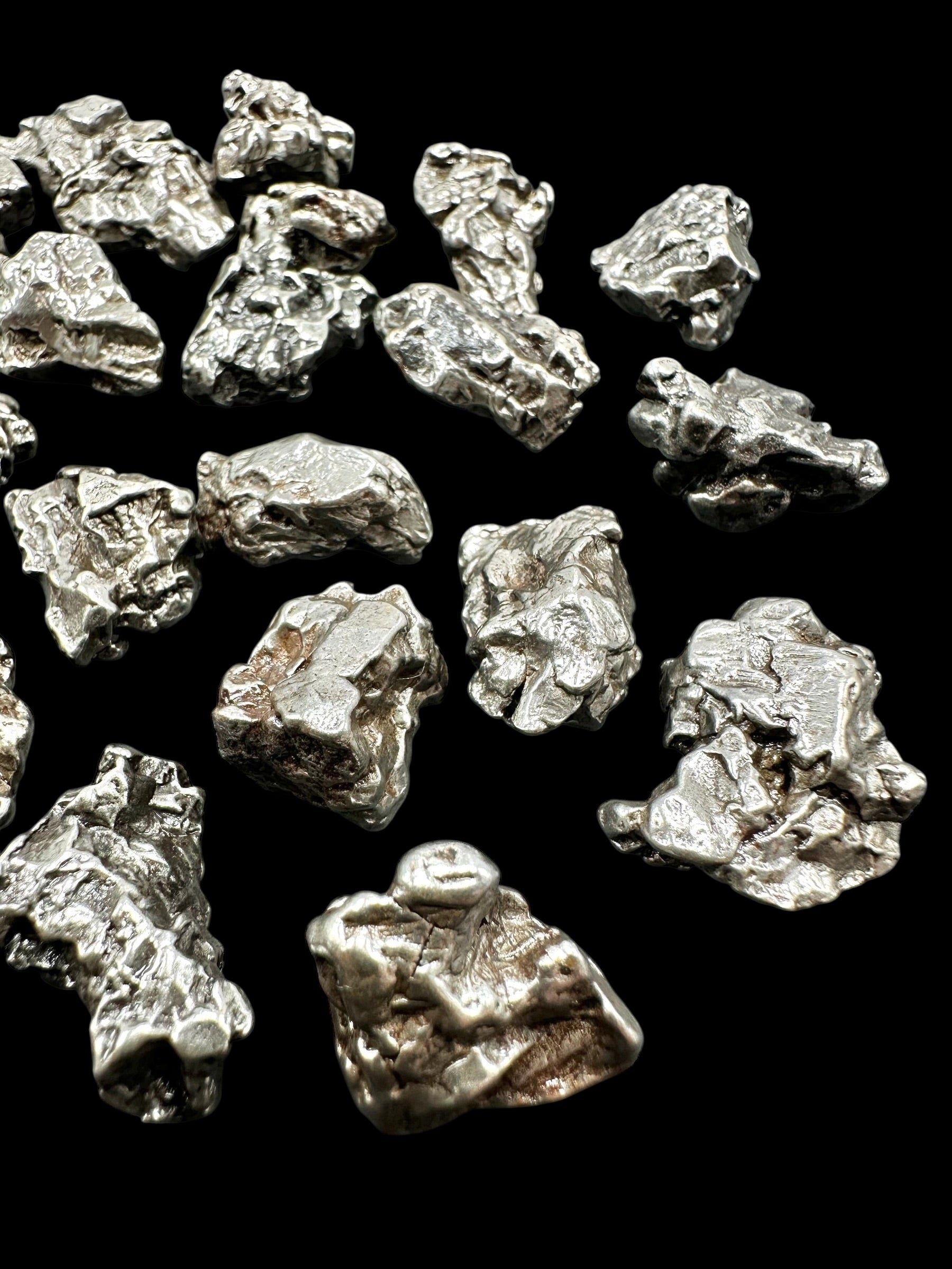 Meteorite Campo del Cielo 6-8g – Argentina / random piece - ZM397