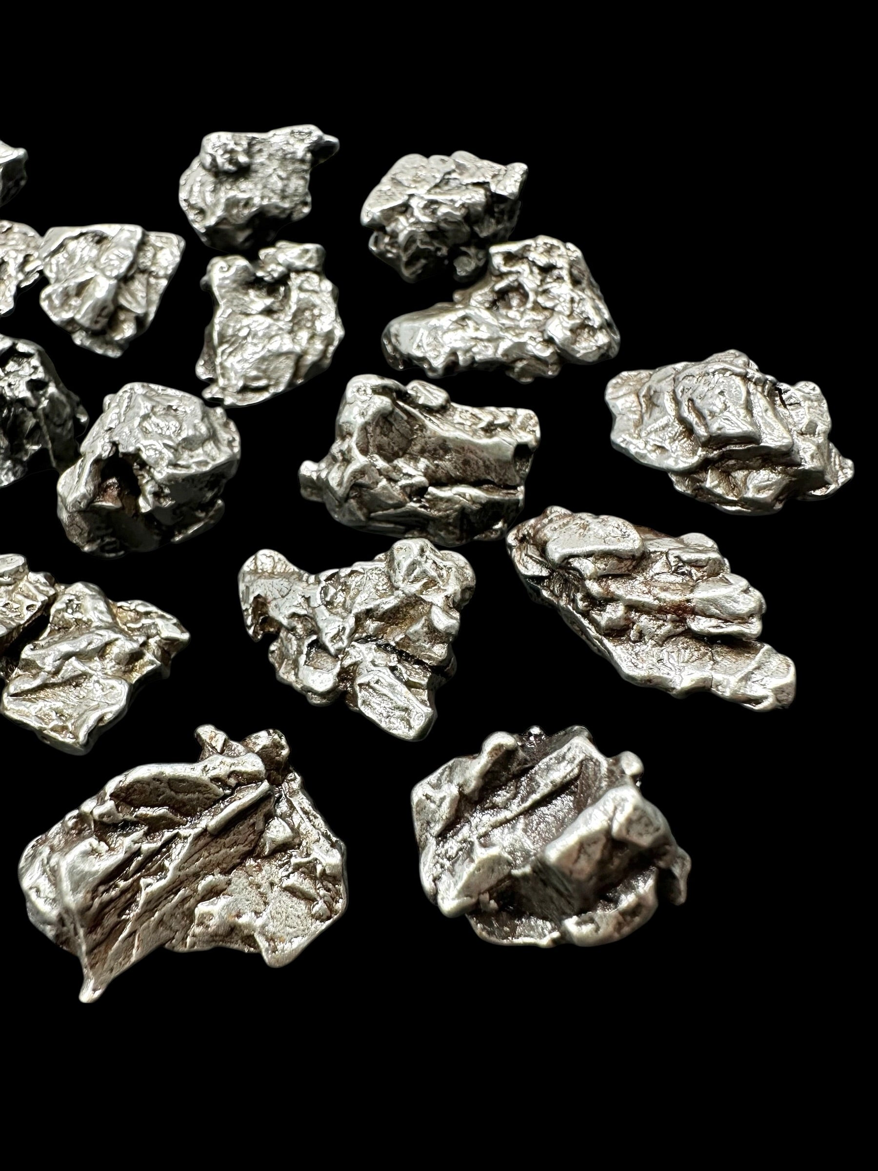 Meteorite Campo del Cielo 8-10g – Argentina / random piece - ZM398