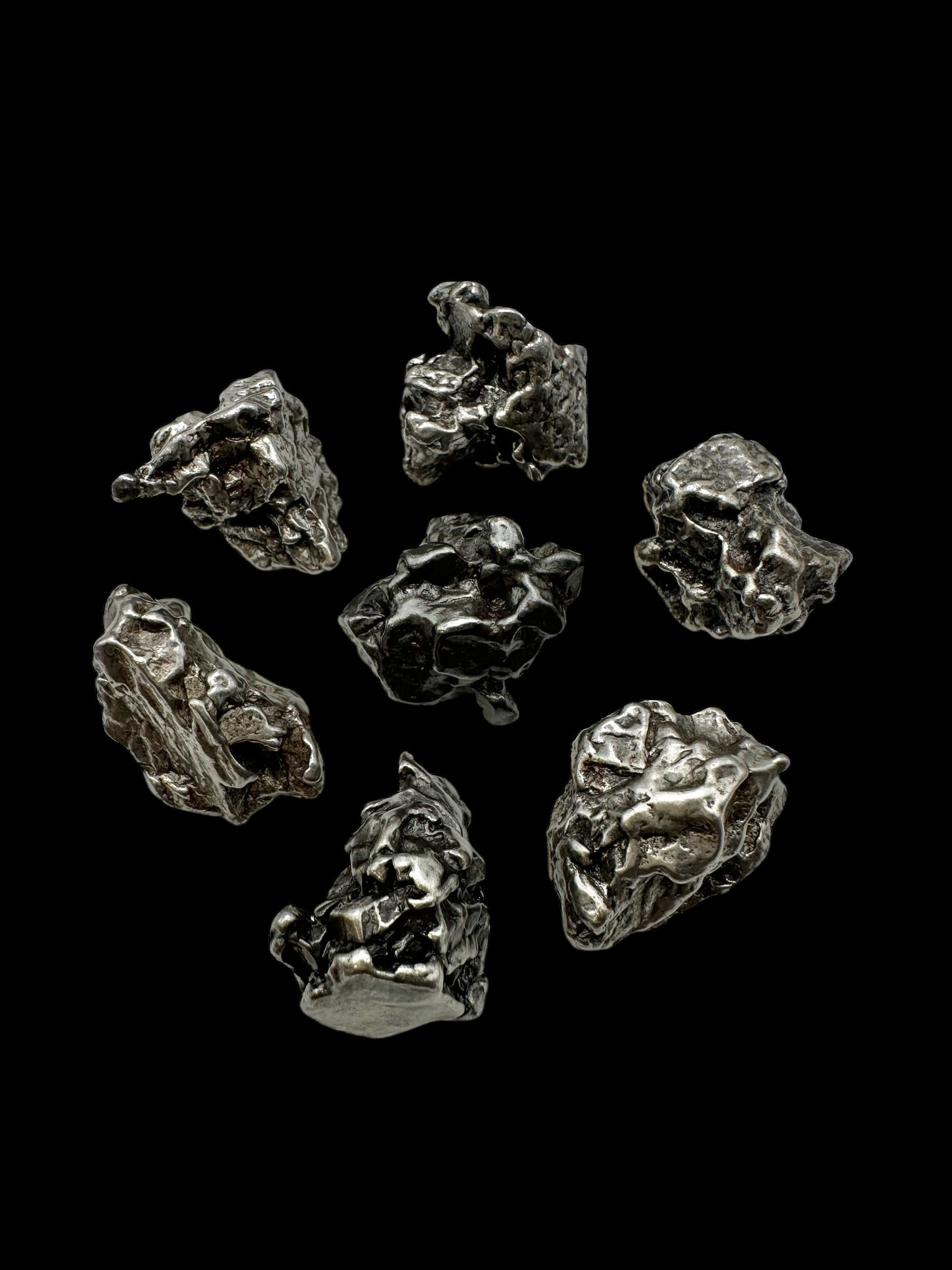 Meteorite Campo del Cielo 15-16g – Argentina / random piece - ZM401
