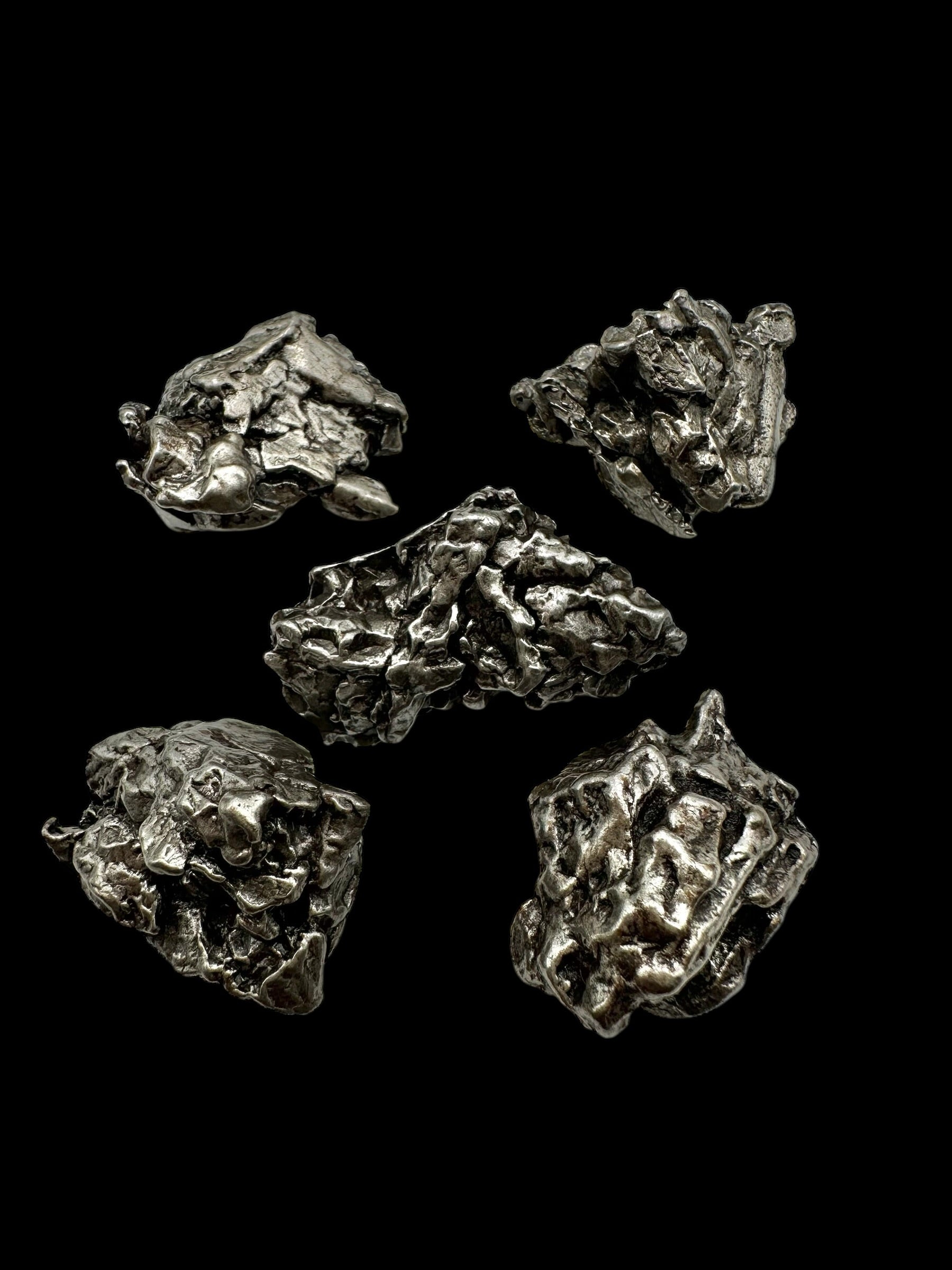 Meteorite Campo del Cielo 26-27g – Argentina / random piece - ZM402