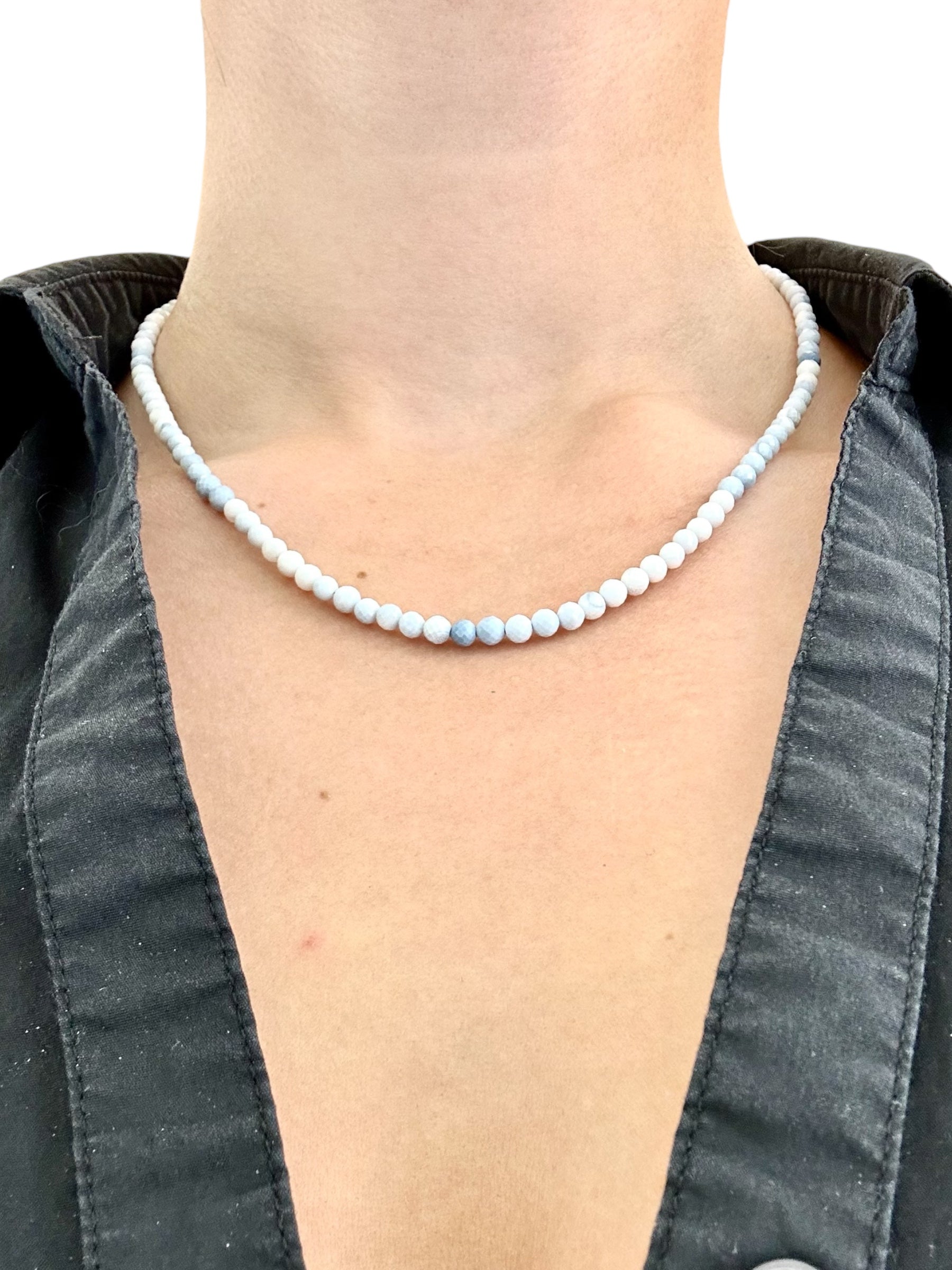 Owyhee opal necklace 45 cm (4mm)