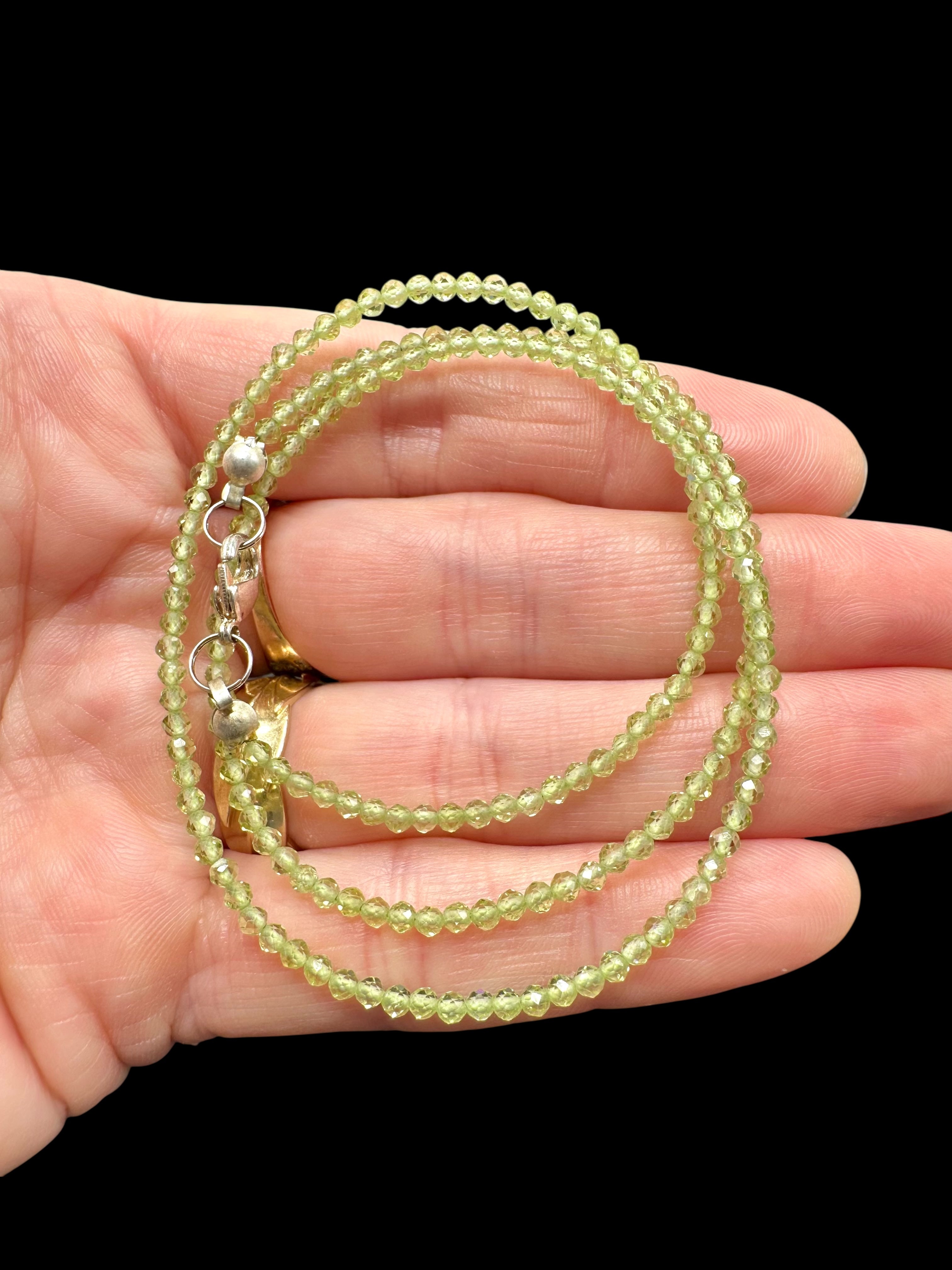 Peridote necklace 45 cm (2,5mm) - NAH48