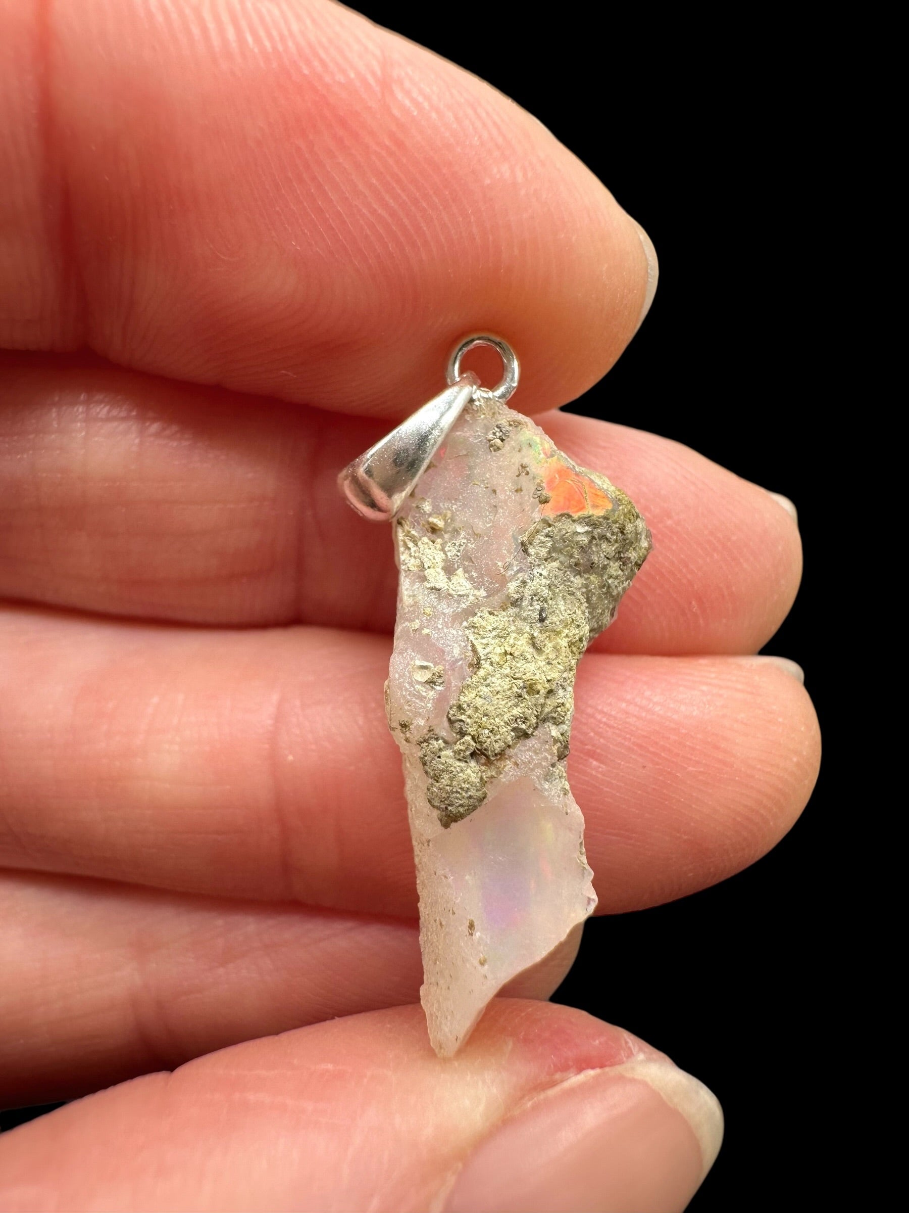 Silver precious opal pendant - SP/OP135
