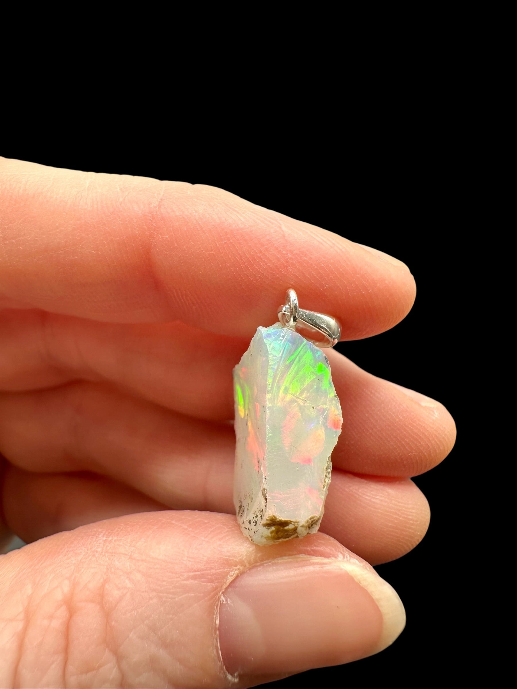 Silver precious opal pendant - SP/OP139