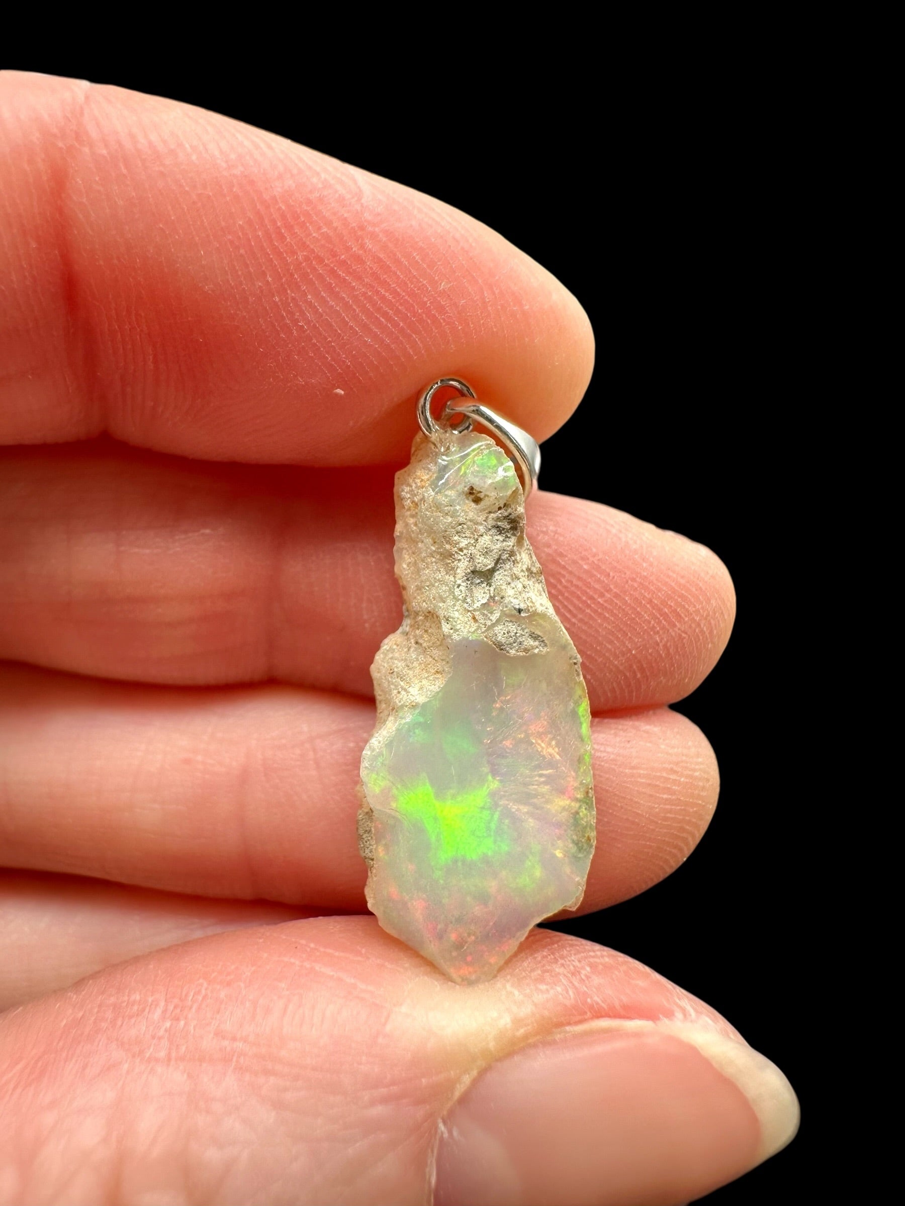 Silver precious opal pendant - SP/OP141