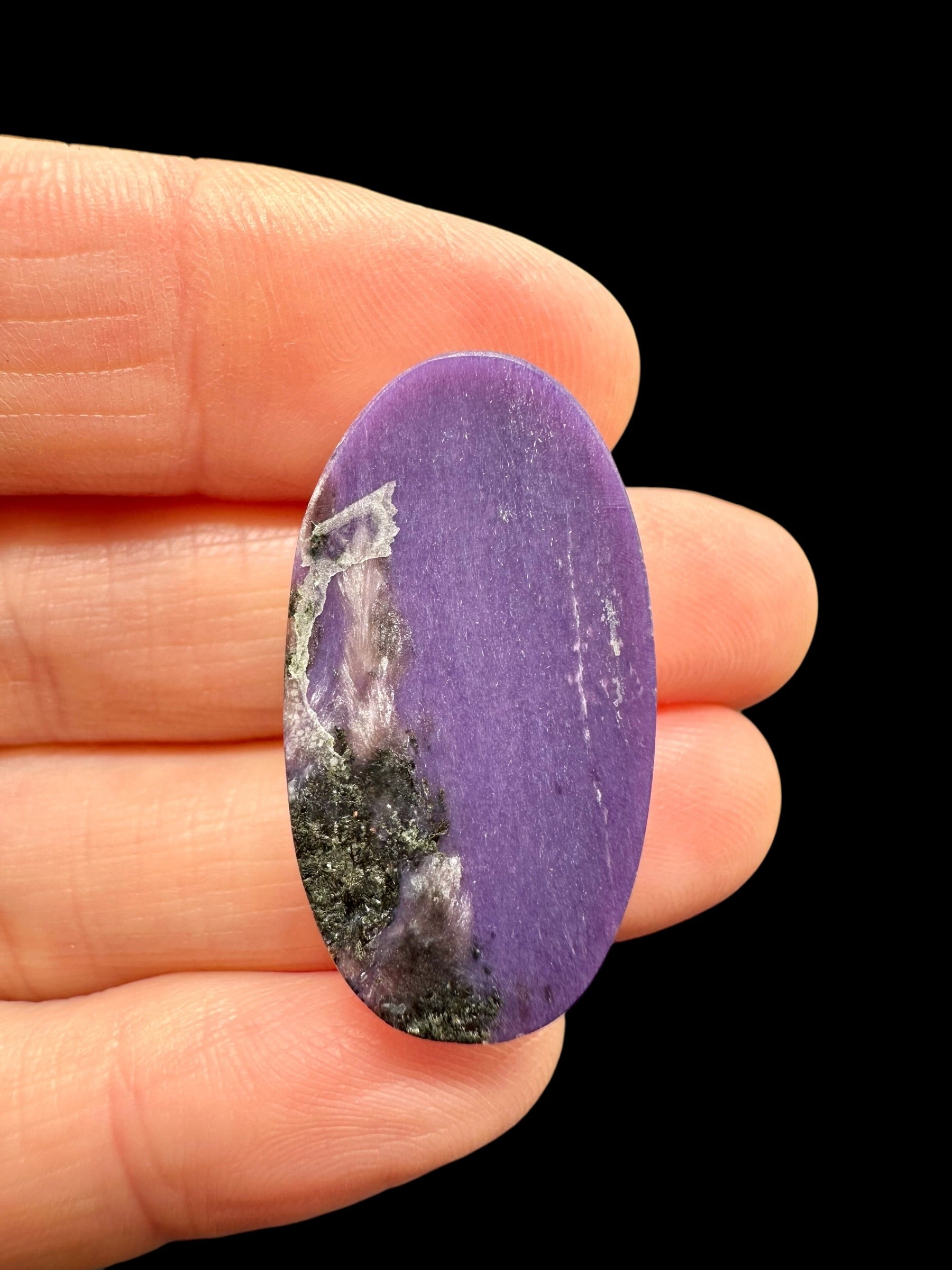 Charoite cabochon – Russia - CAK01
