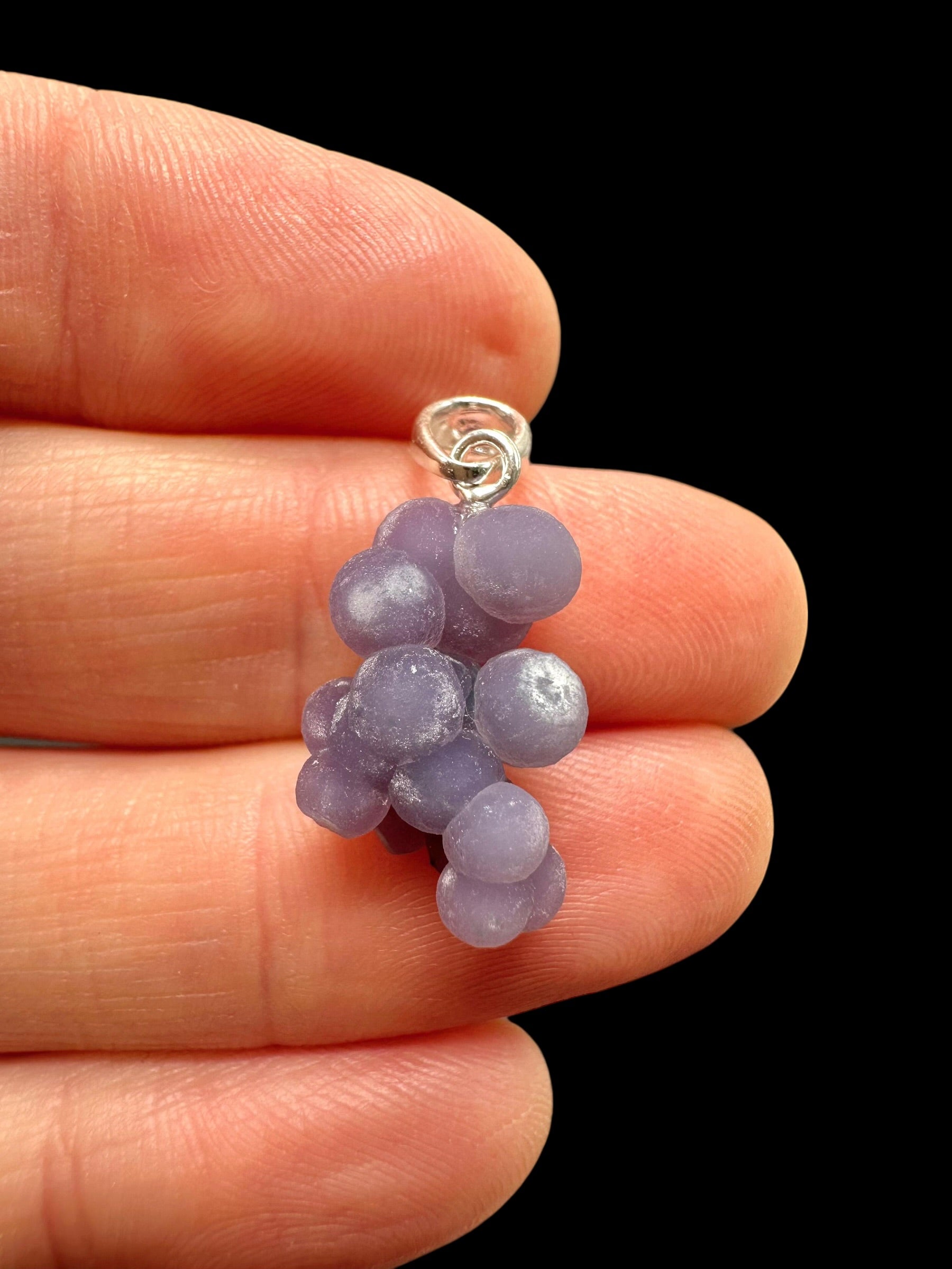 Silver grape chalcedony pendant - SP/HCH050