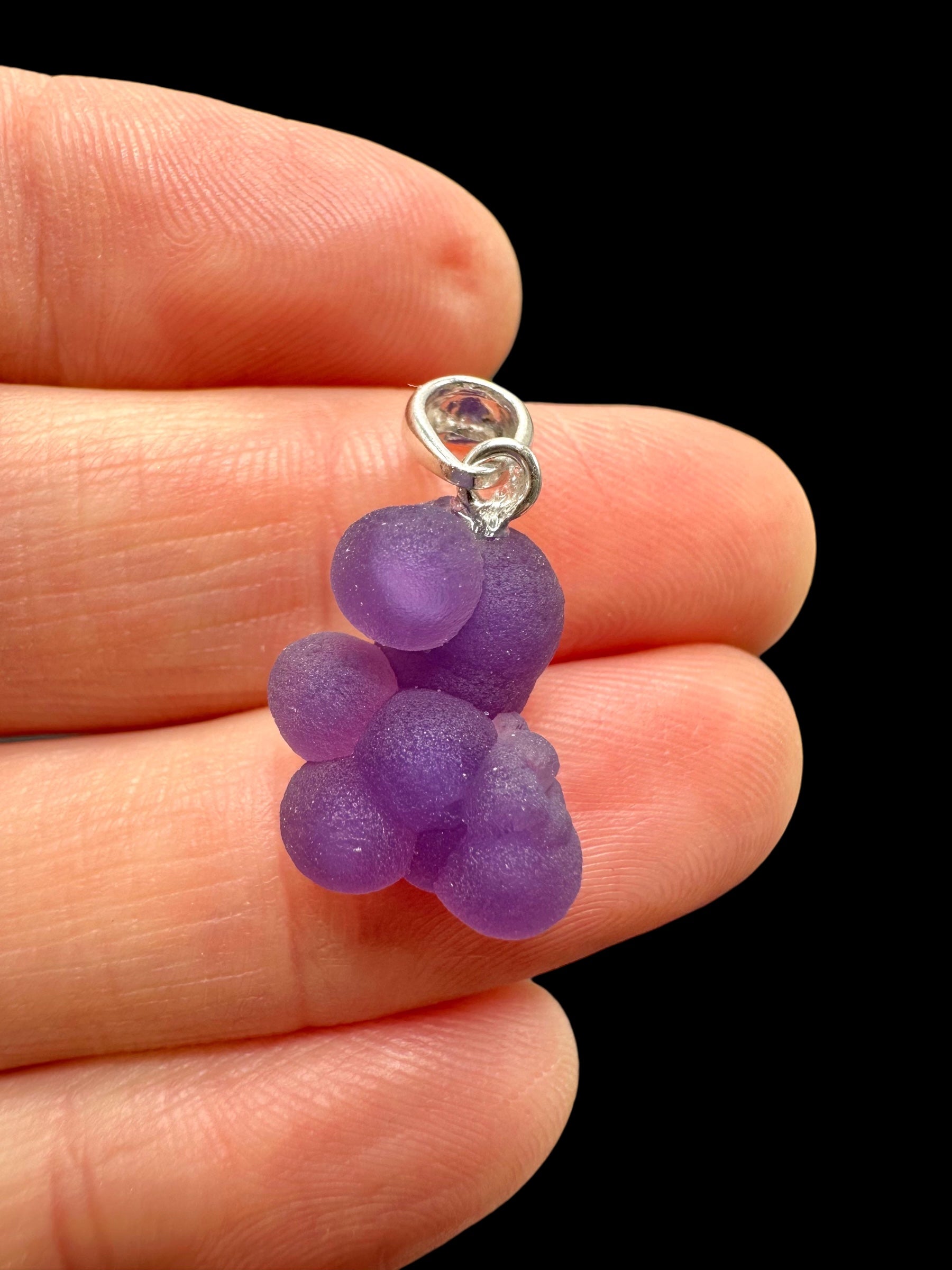 Silver grape chalcedony pendant - SP/HCH051