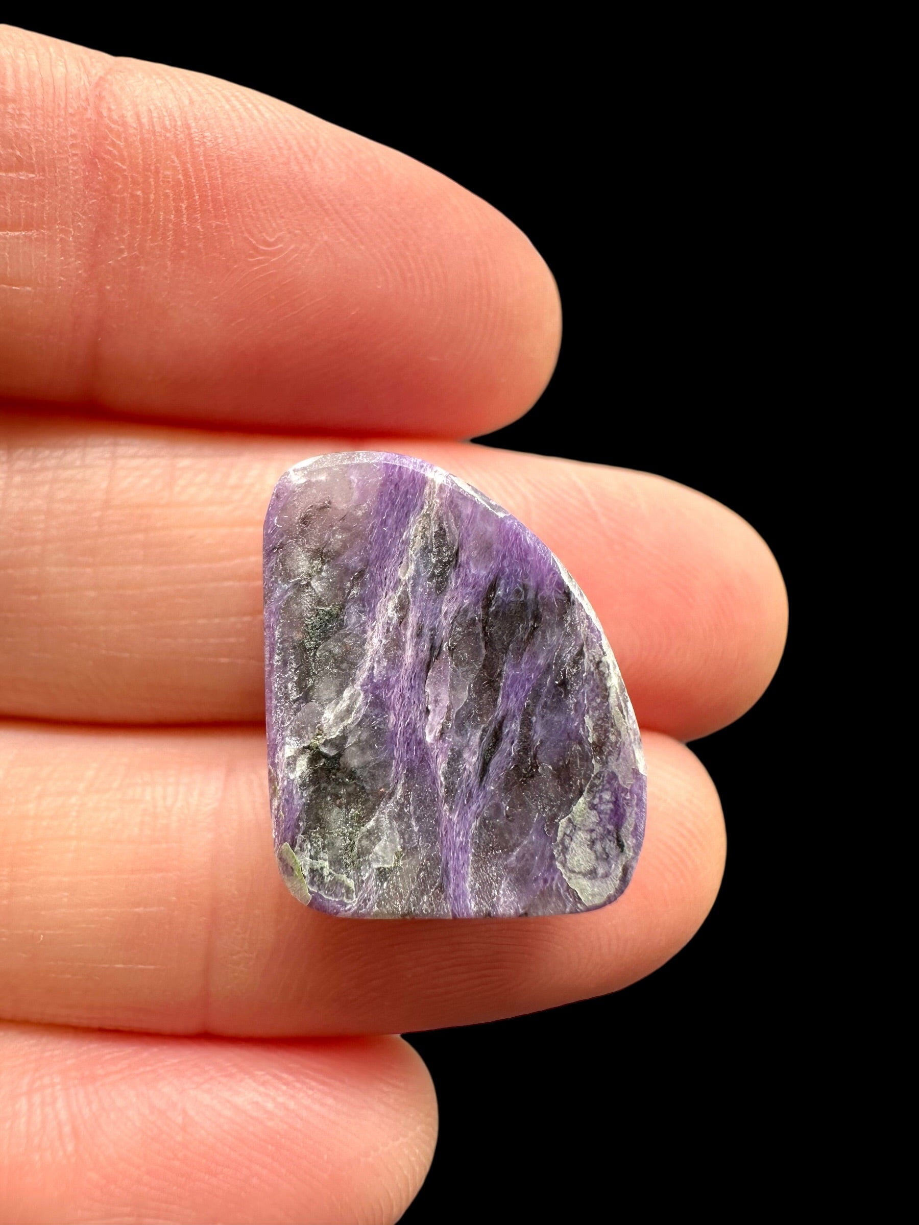 Charoite cabochon – Russia - CAK08