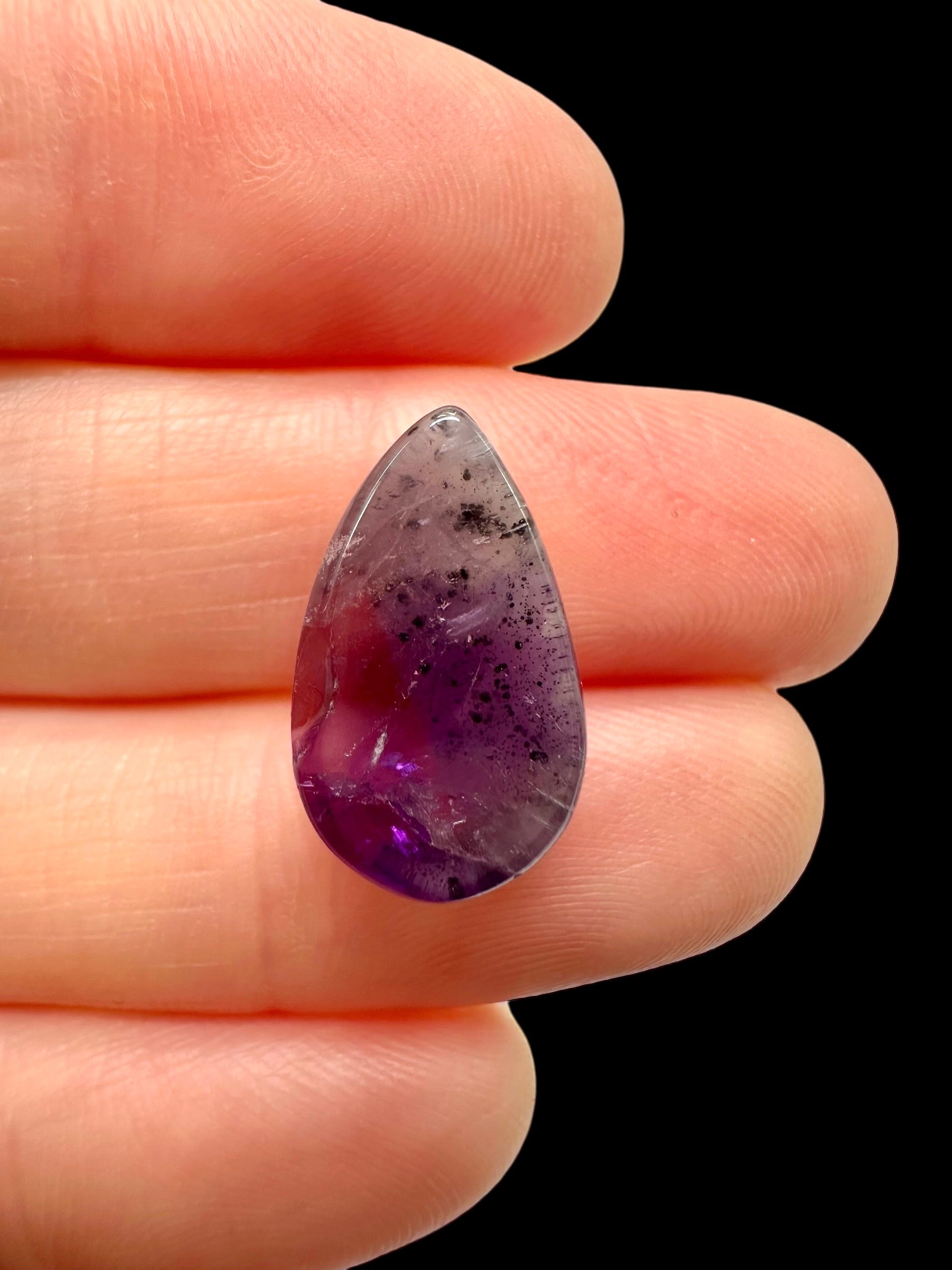 Amethyst cabochon – Bolivia