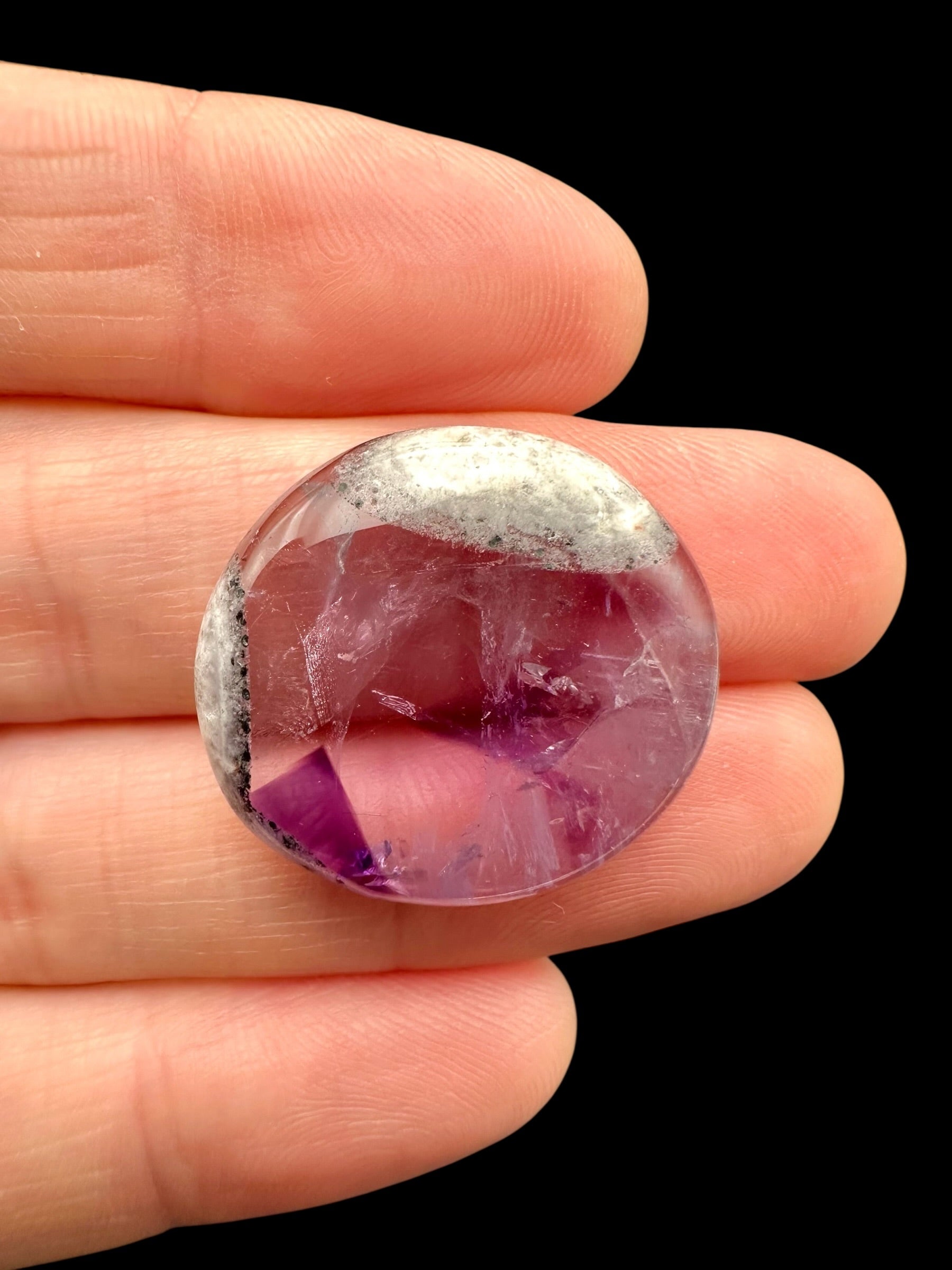 Amethyst cabochon – Bolivia