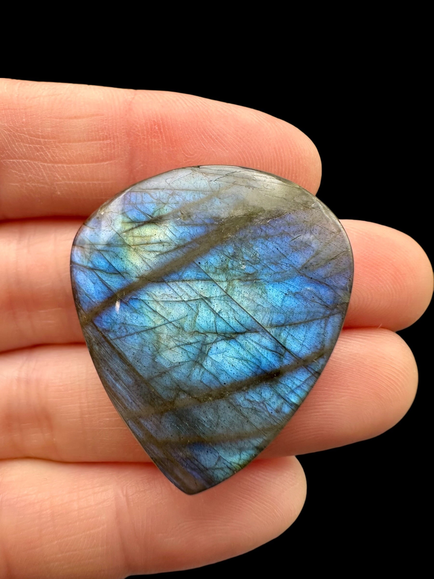 Labradorite cabochon – Madagascar
