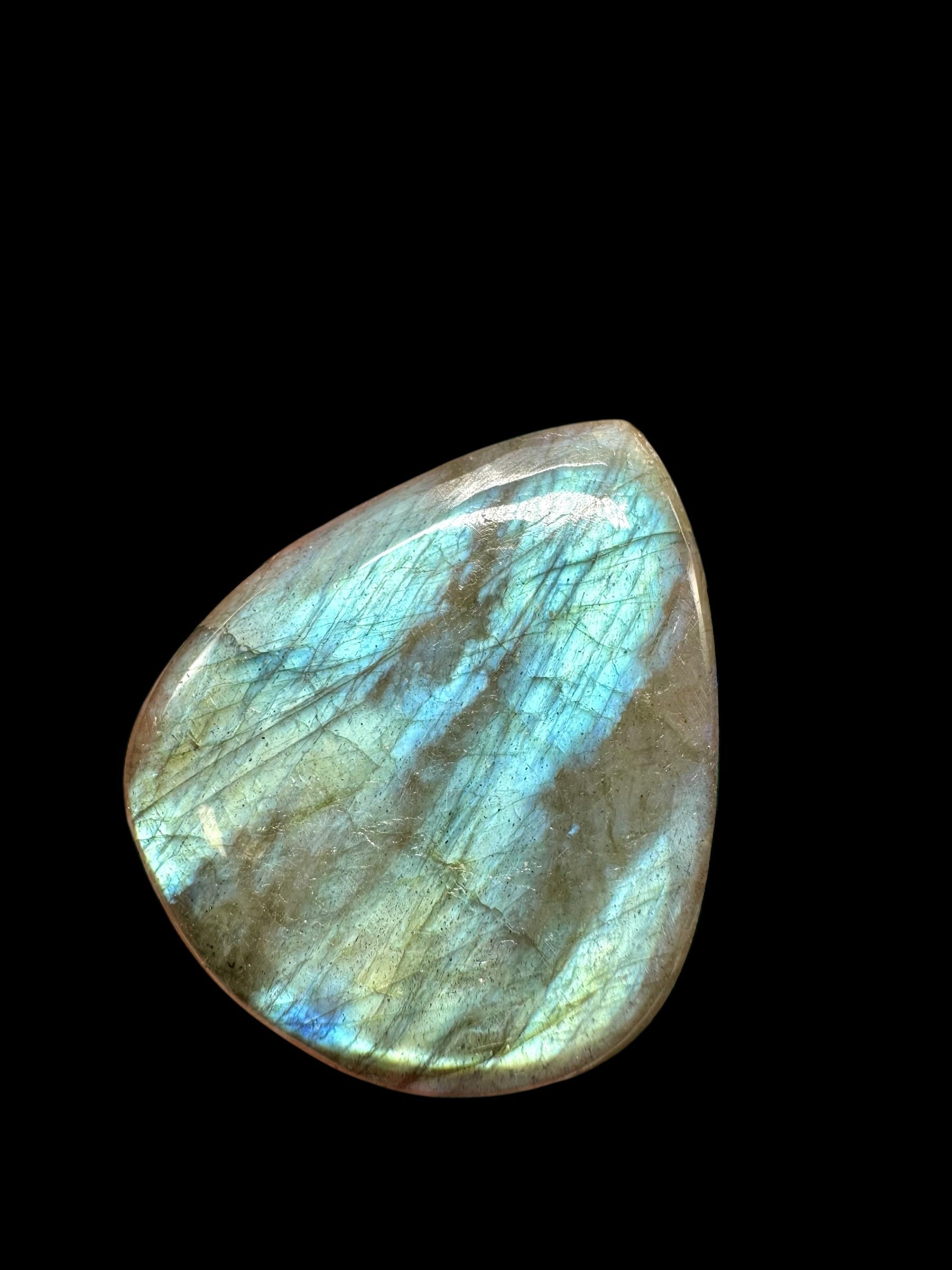 Labradorite cabochon – Madagascar