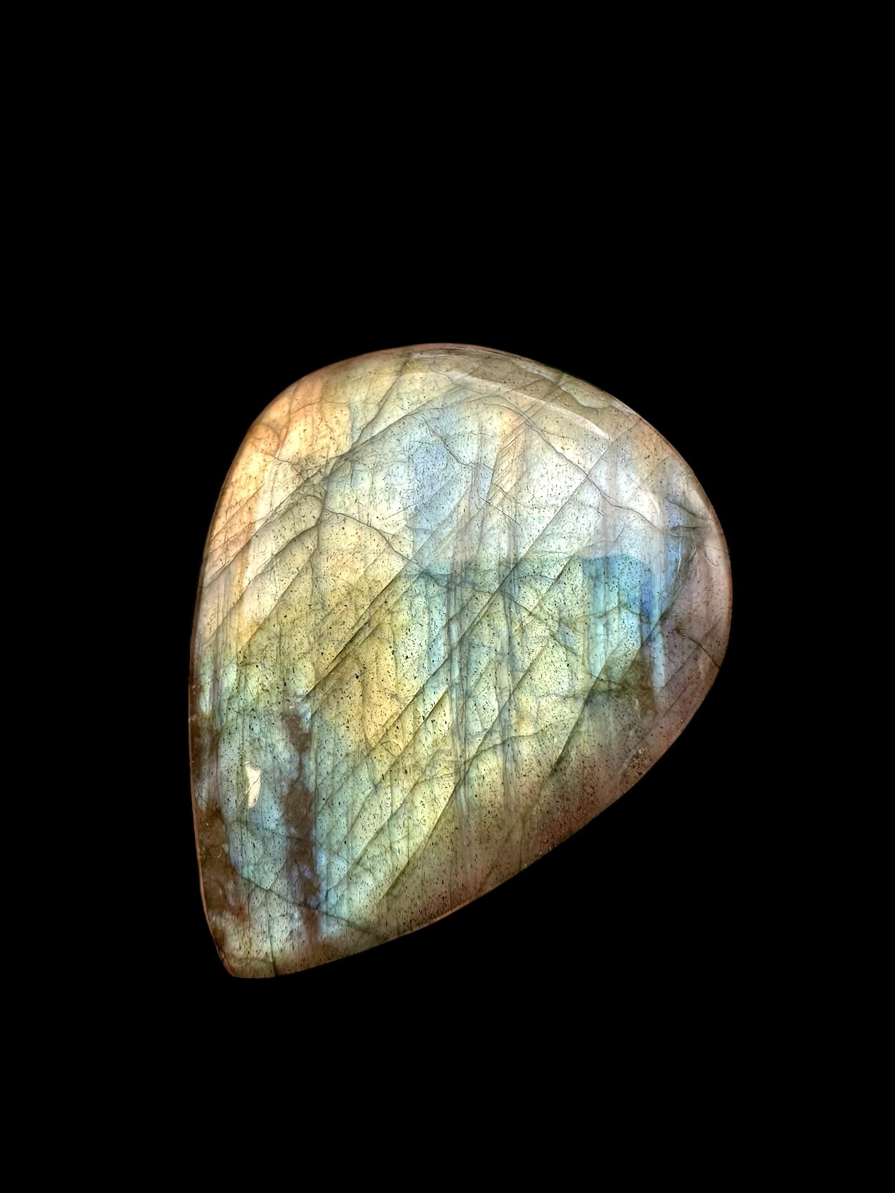 Labradorite cabochon – Madagascar