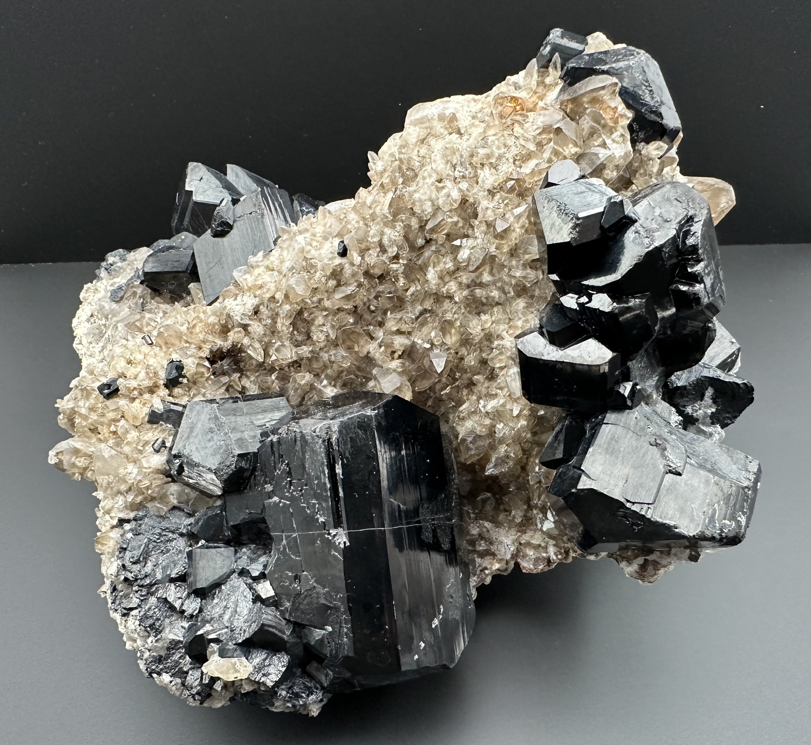 Smoky quartz – Schorl – Erongo Namibia - Z058