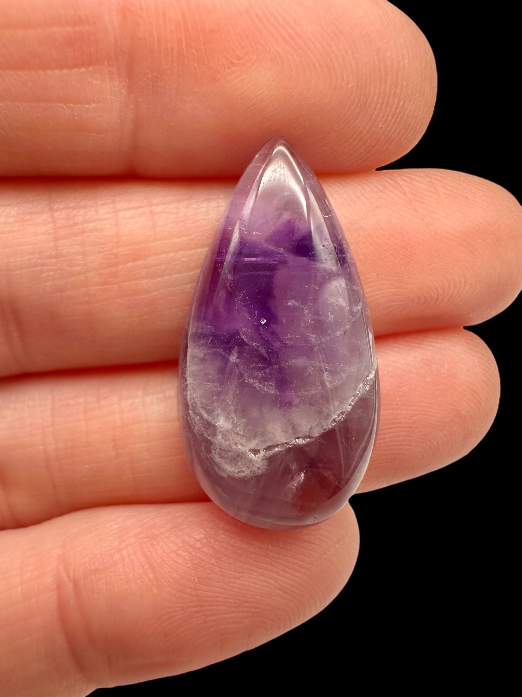 Amethyst cabochon – Bolivia