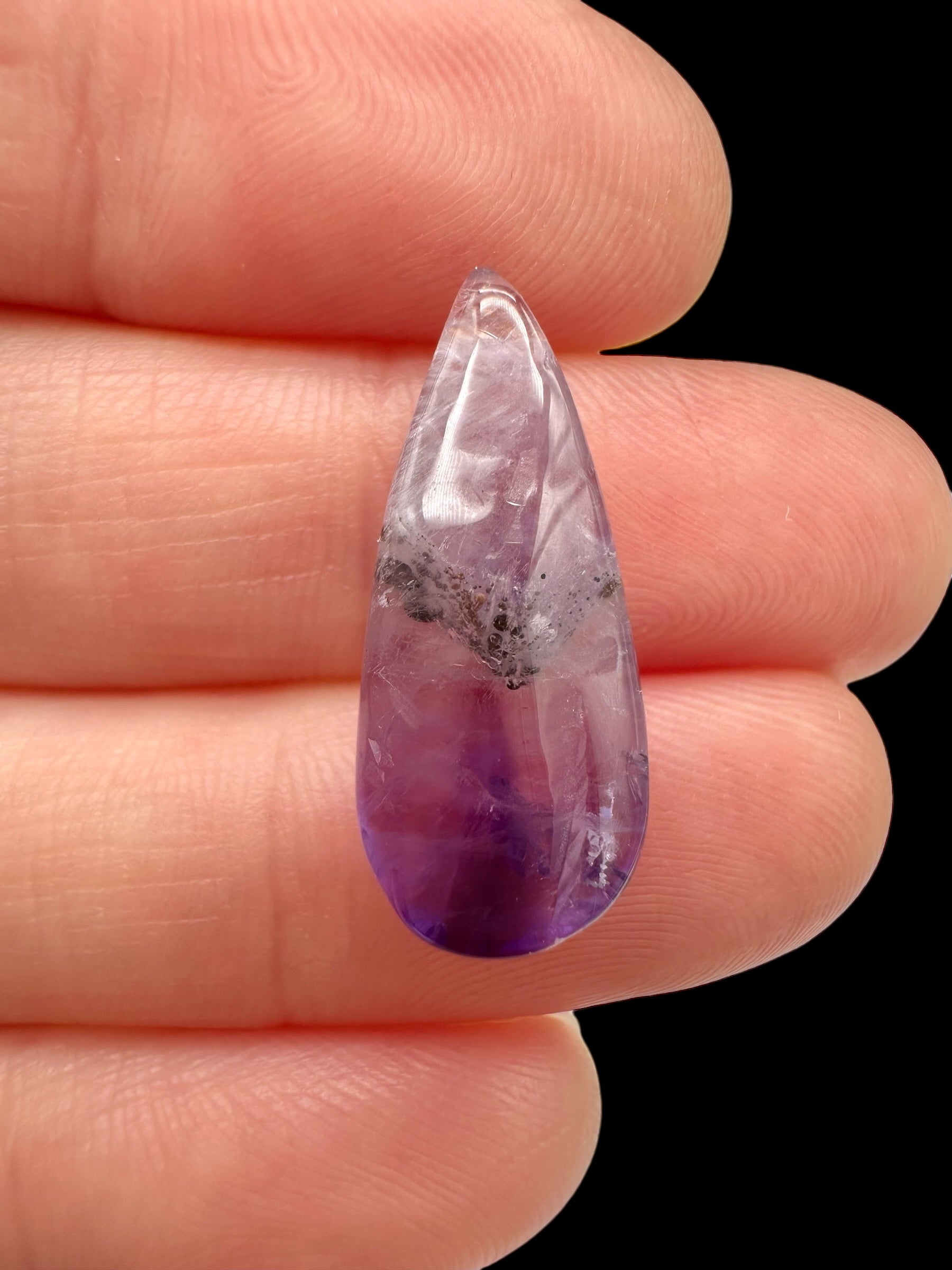 Amethyst cabochon – Bolivia