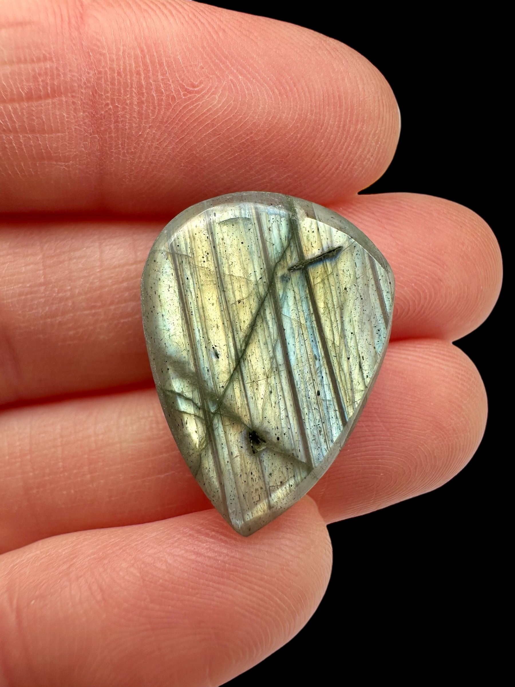 Labradorite cabochon – Madagascar - LK59
