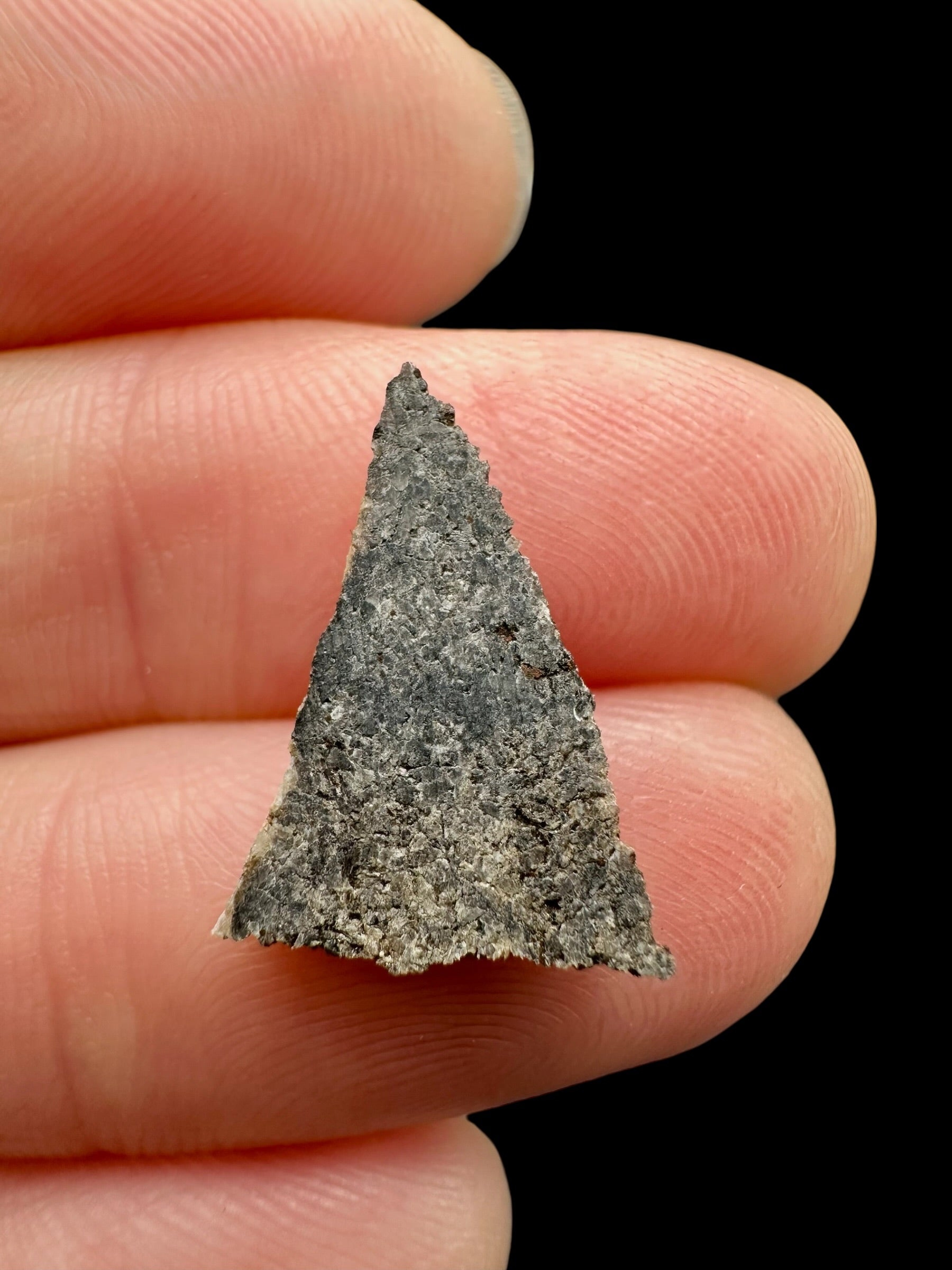 Meteorite Ksar Ghilane 022 – 0,5g – Tunisia - MEKG40