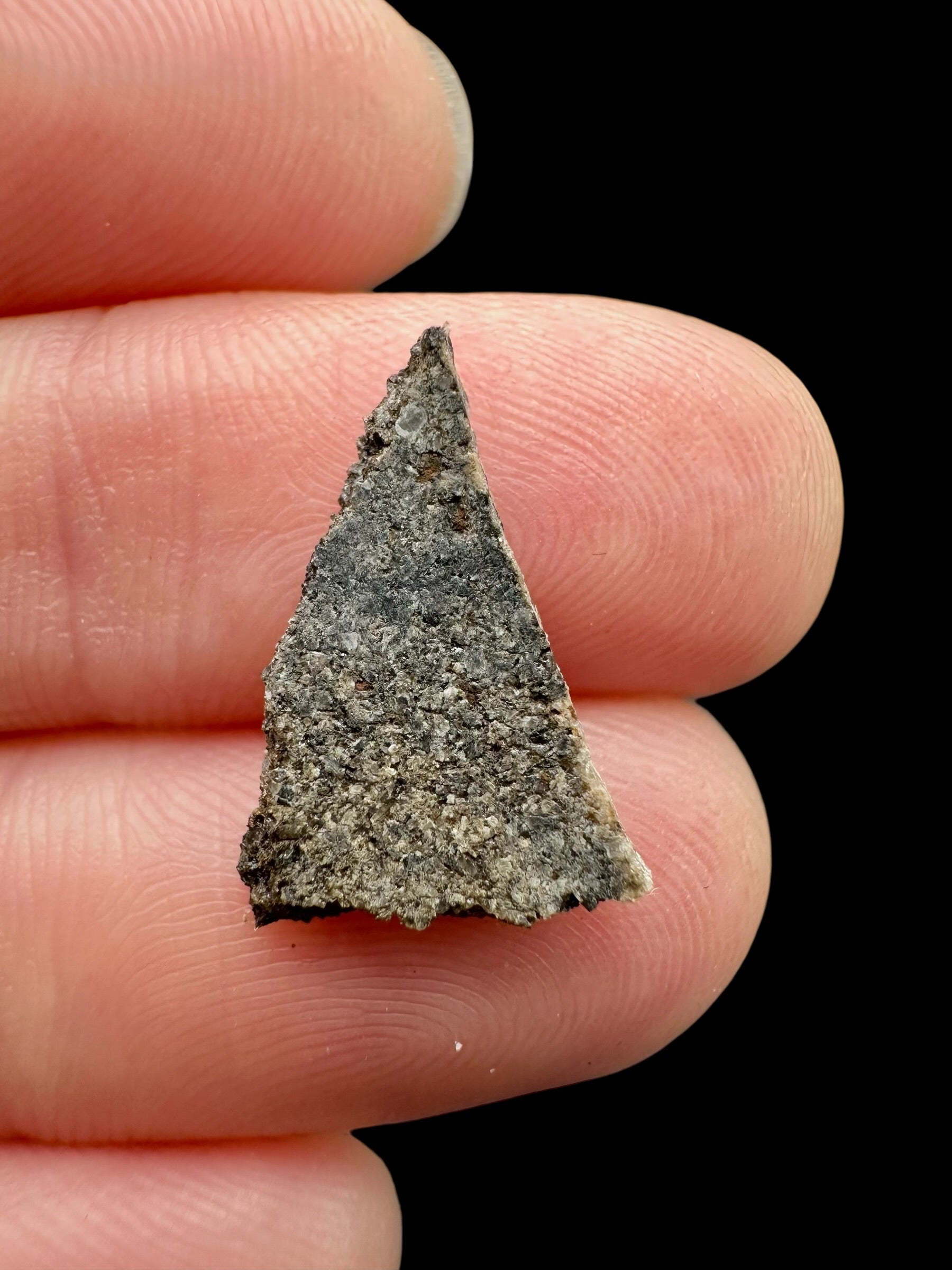 Meteorite Ksar Ghilane 022 – 0,5g – Tunisia - MEKG40