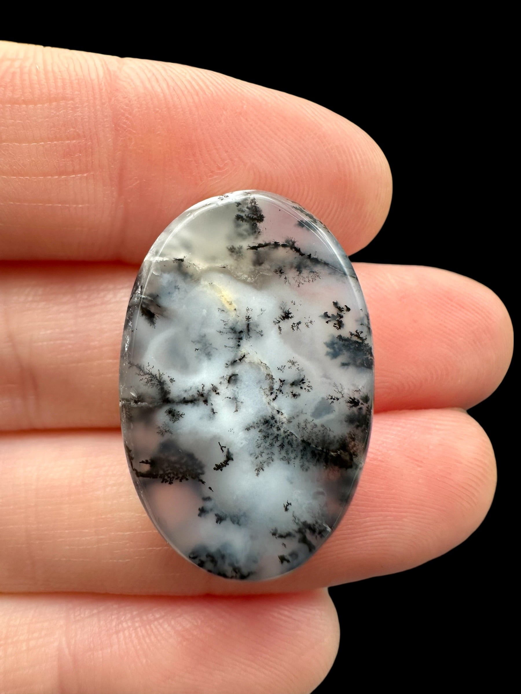 Dendritic opal cabochon – Madagascar - DOK02