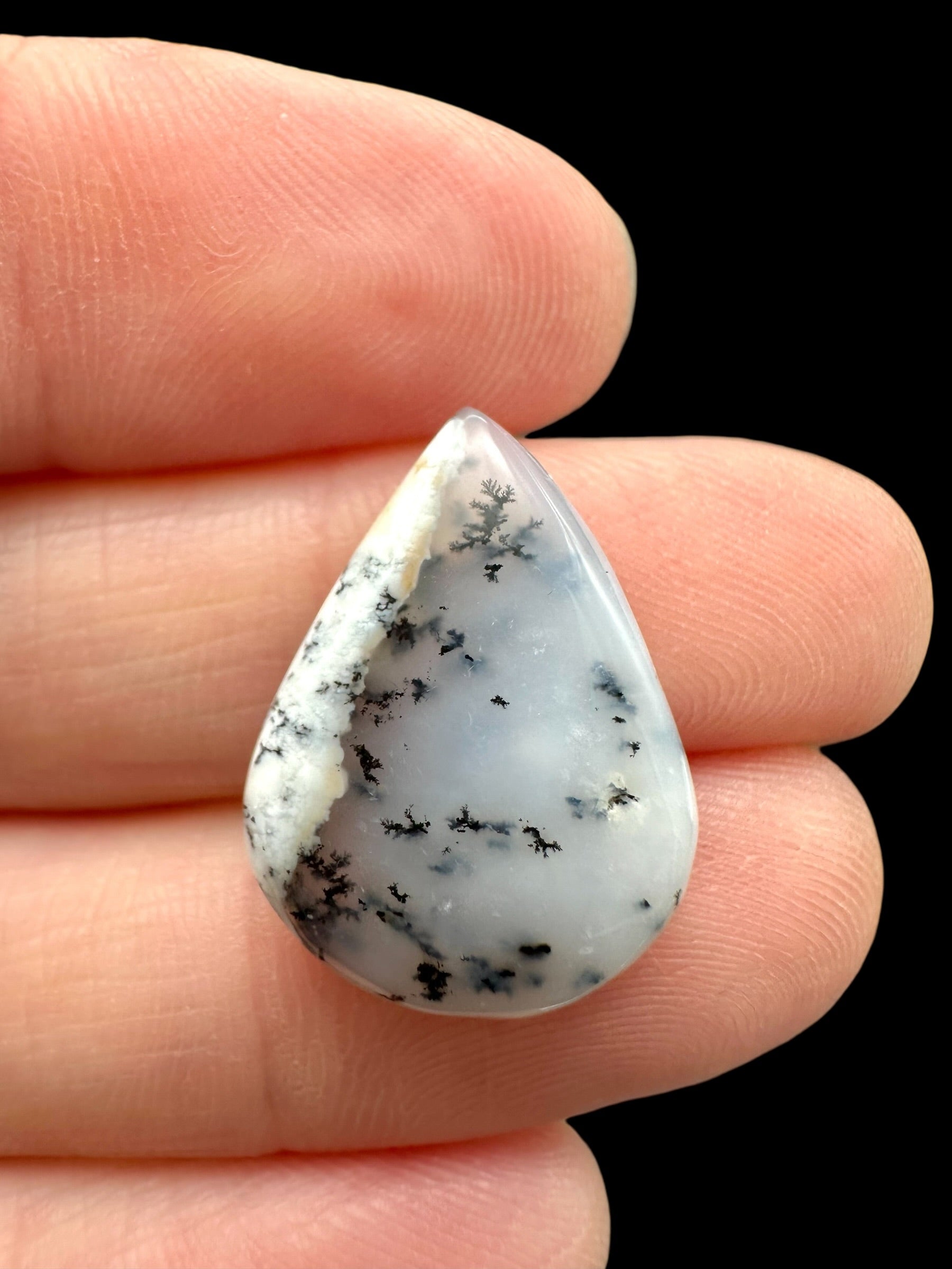Dendritic opal cabochon – Madagascar