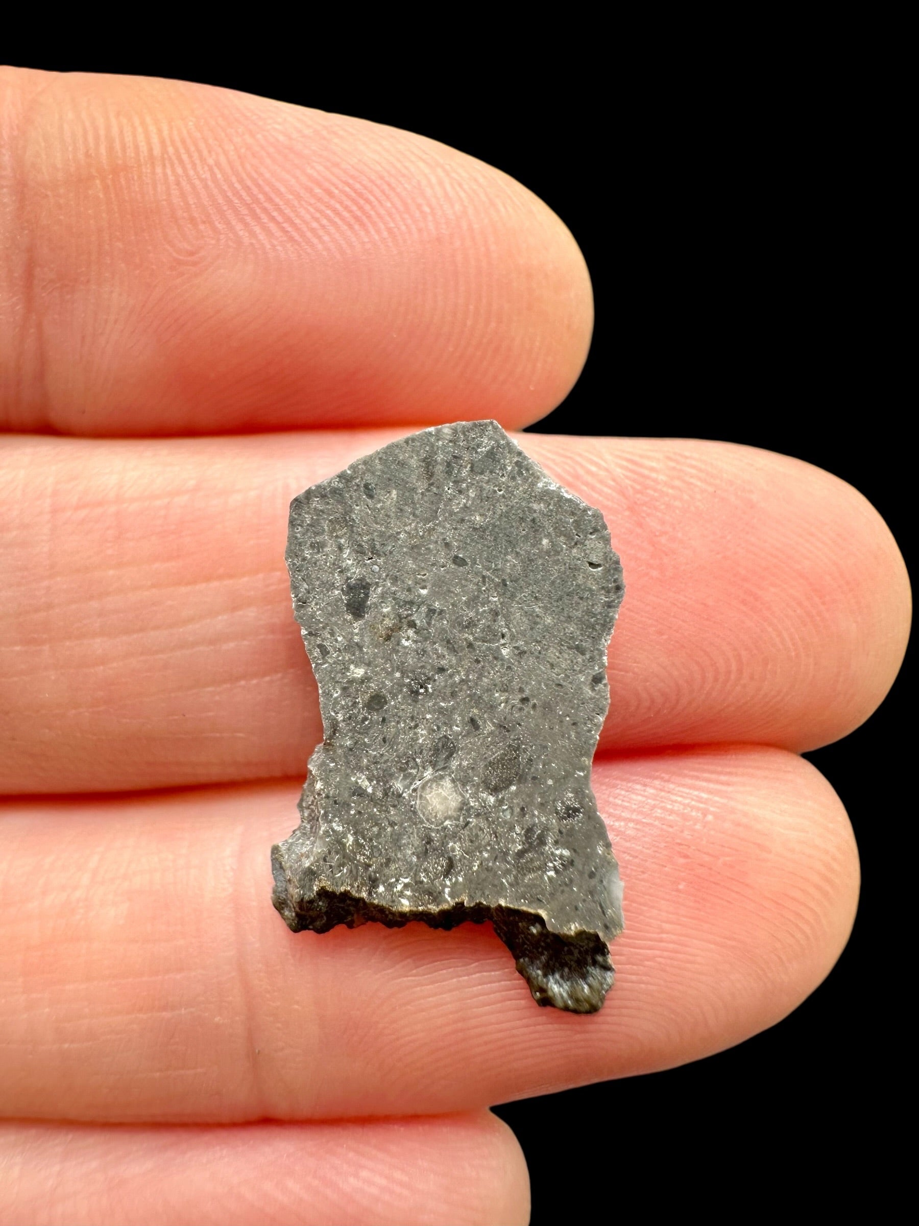 Lunar meteorite NWA 17865 – 1g – Algeria - MENWL05