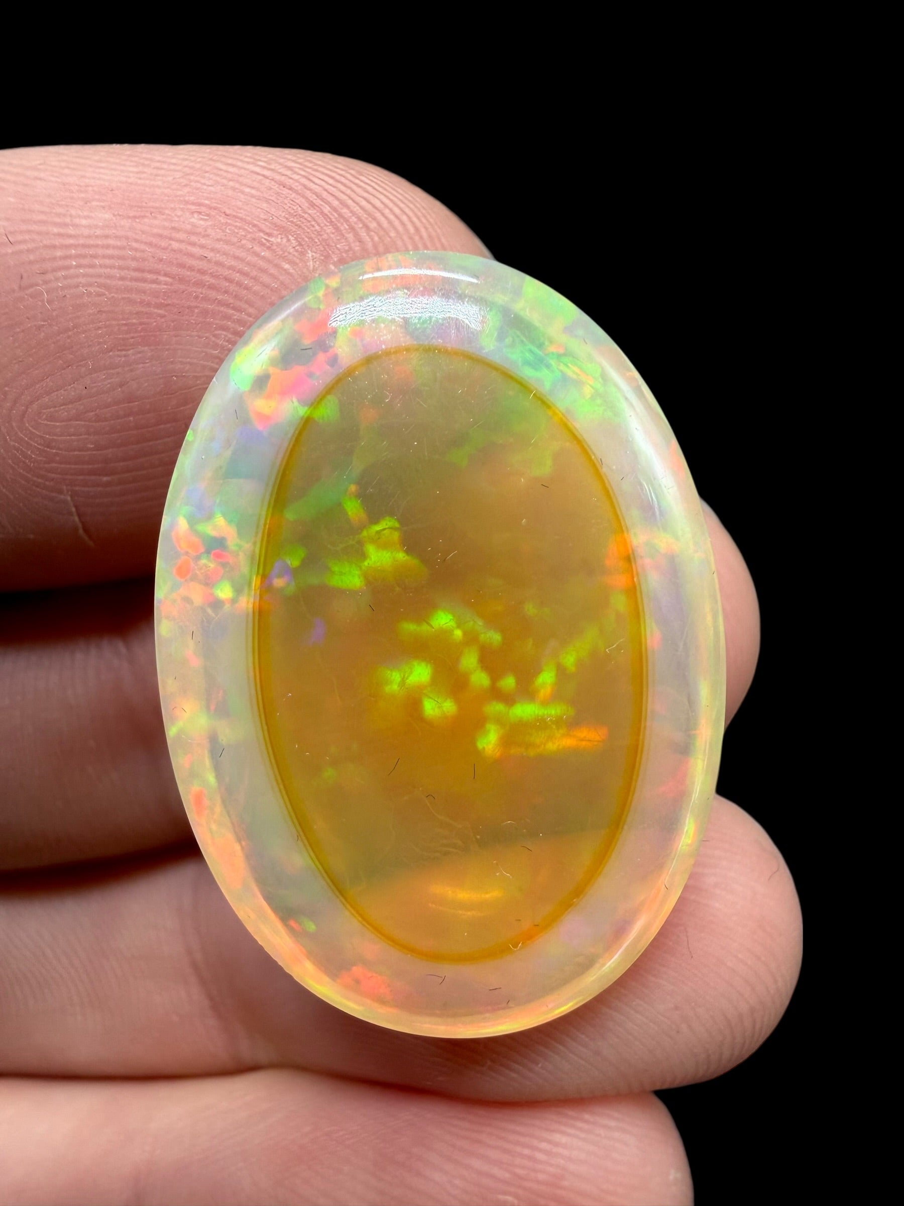 XXL Precious opal 25,7ct – Cabochon – Welo, Ethiopia - OPK135
