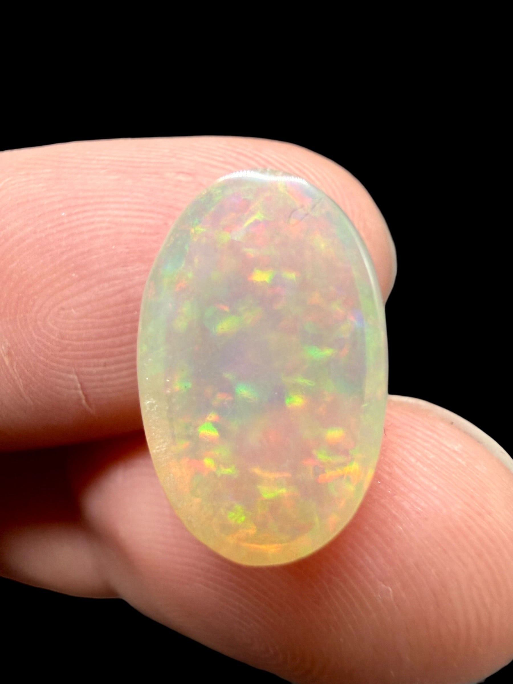 Precious opal 6,3ct – Cabochon – Welo, Ethiopia - OPK137