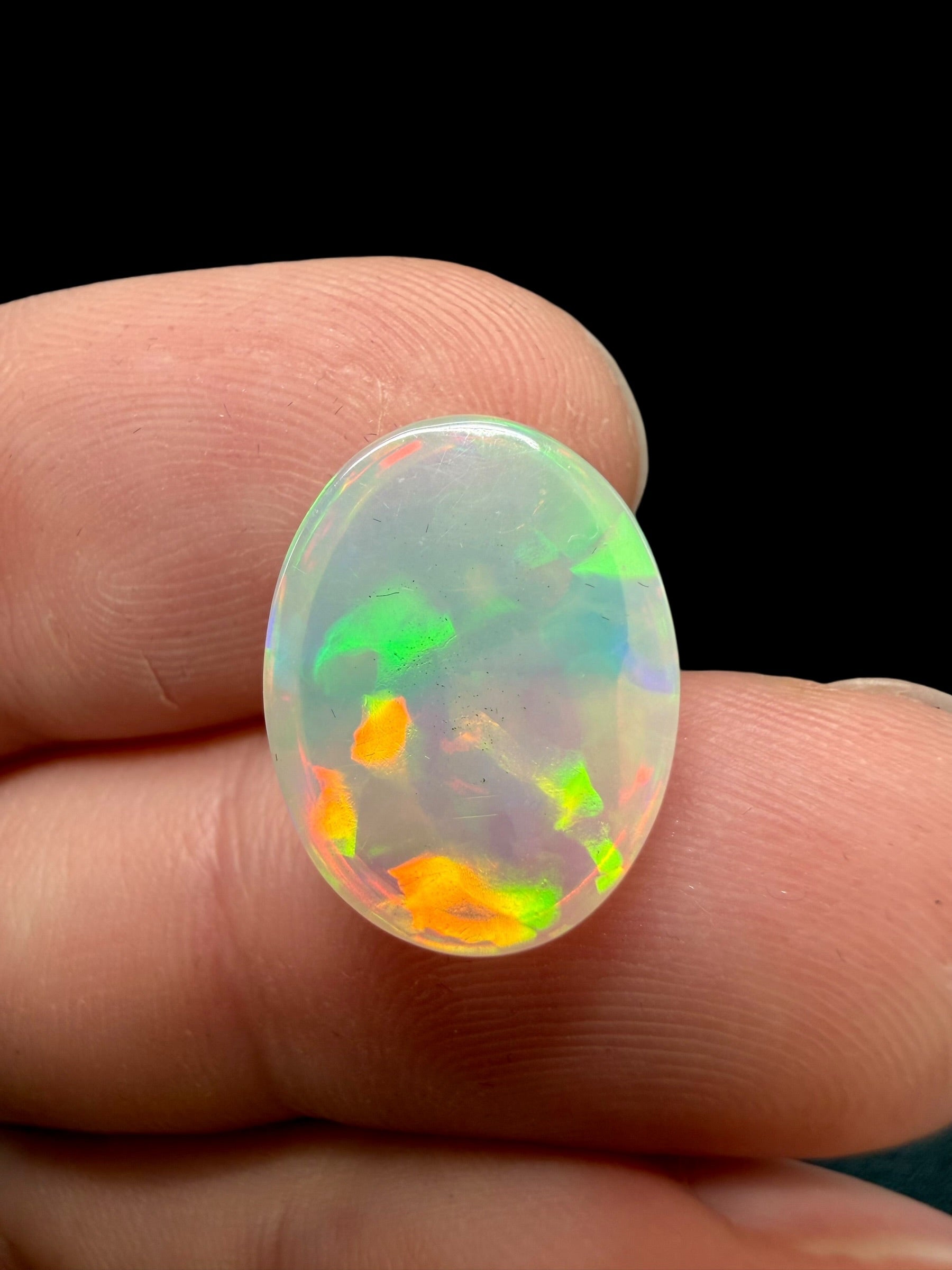 Precious opal 4,9ct – Cabochon – Welo, Ethiopia - OPK139