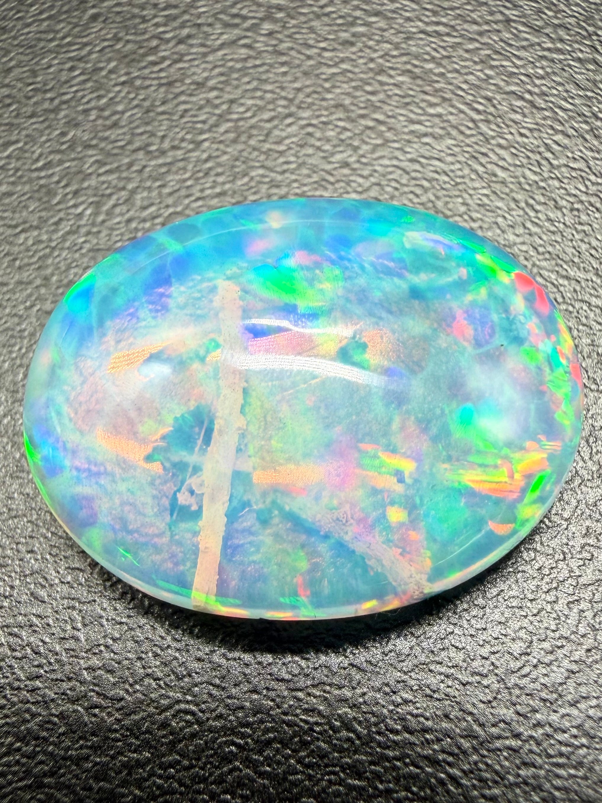Precious opal 8,55ct – Cabochon – Welo, Ethiopia - OPK141