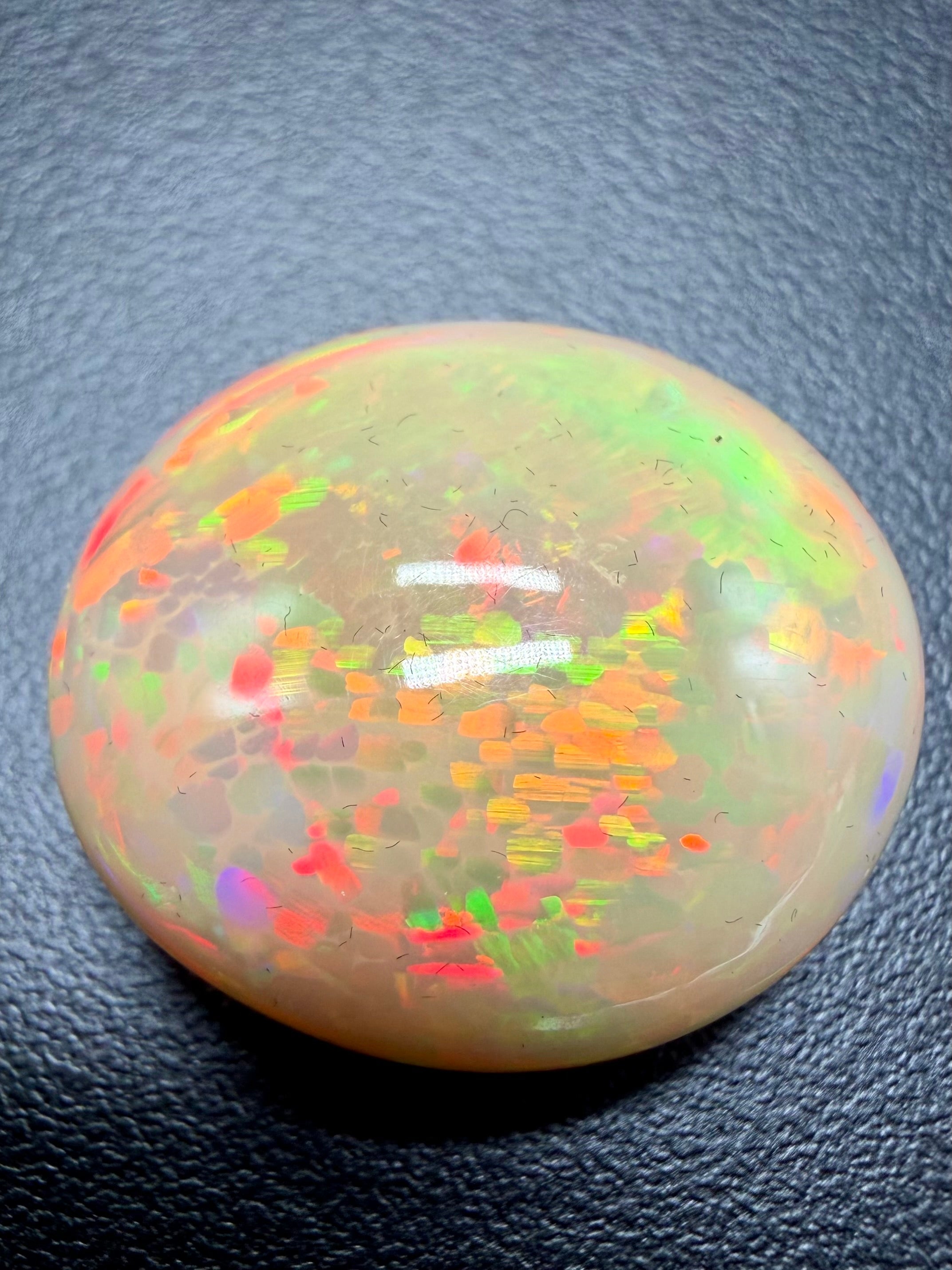 XXL Precious opal 15,3ct – Cabochon – Welo, Ethiopia - OPK143