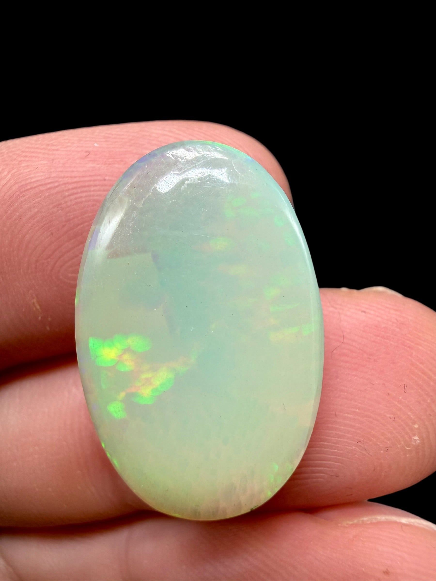 Precious opal 10,1ct – Cabochon – Welo, Ethiopia - OPK148
