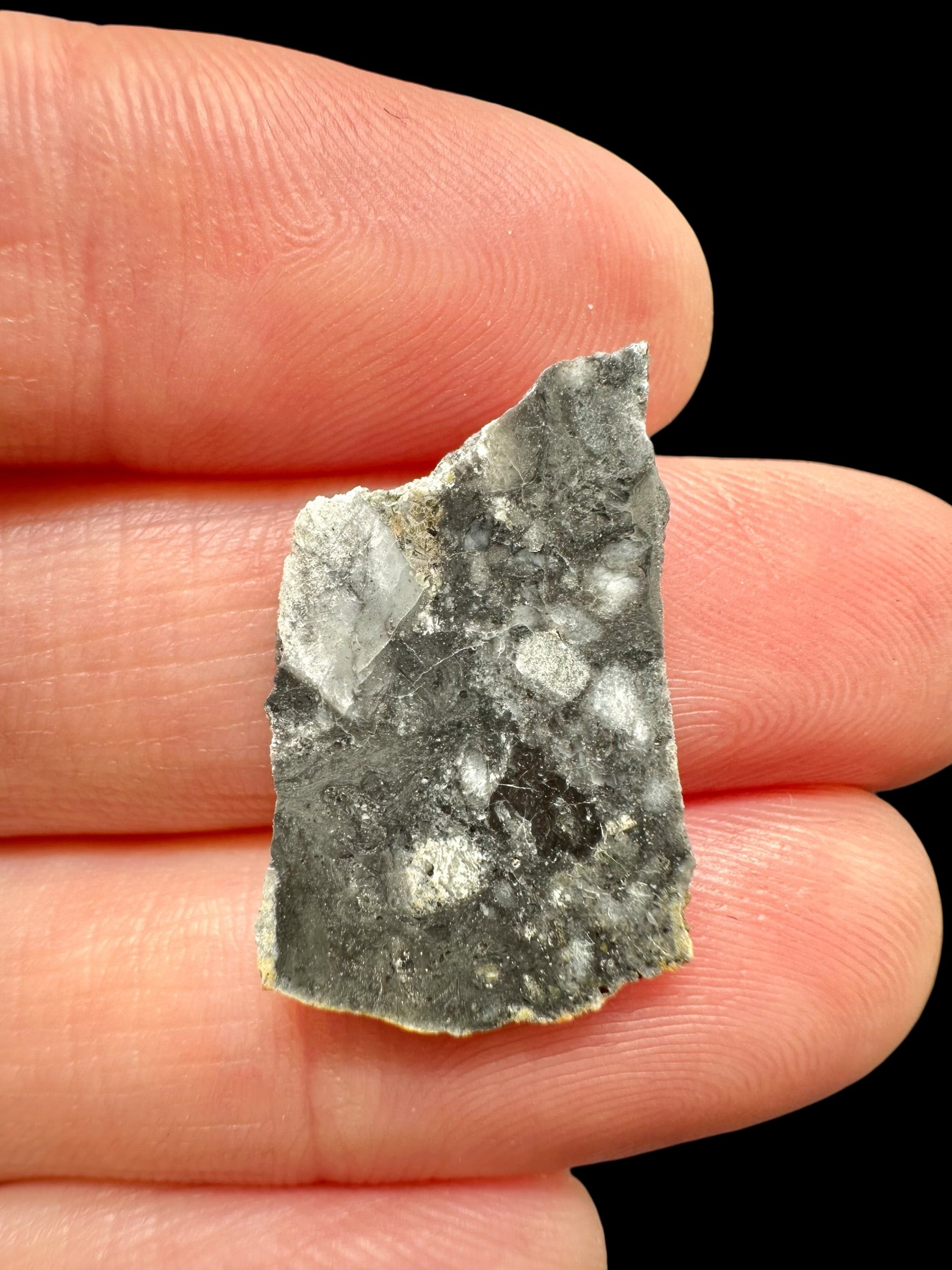 Lunar meteorite NWA 15629 – 1,1g – Northwest Africa