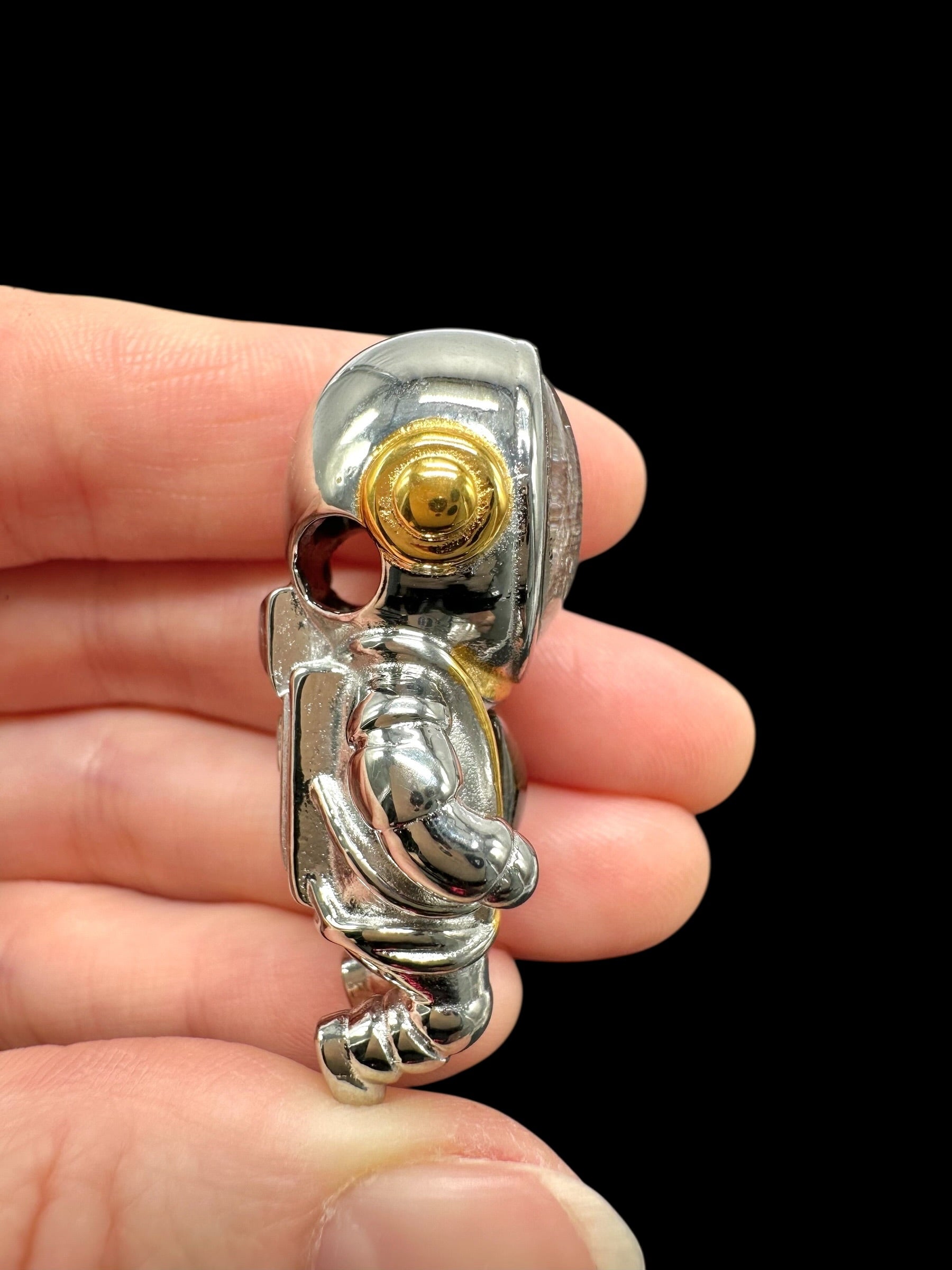 Astronaut pendant made from meteorites Aletai and Sericho - P/M126