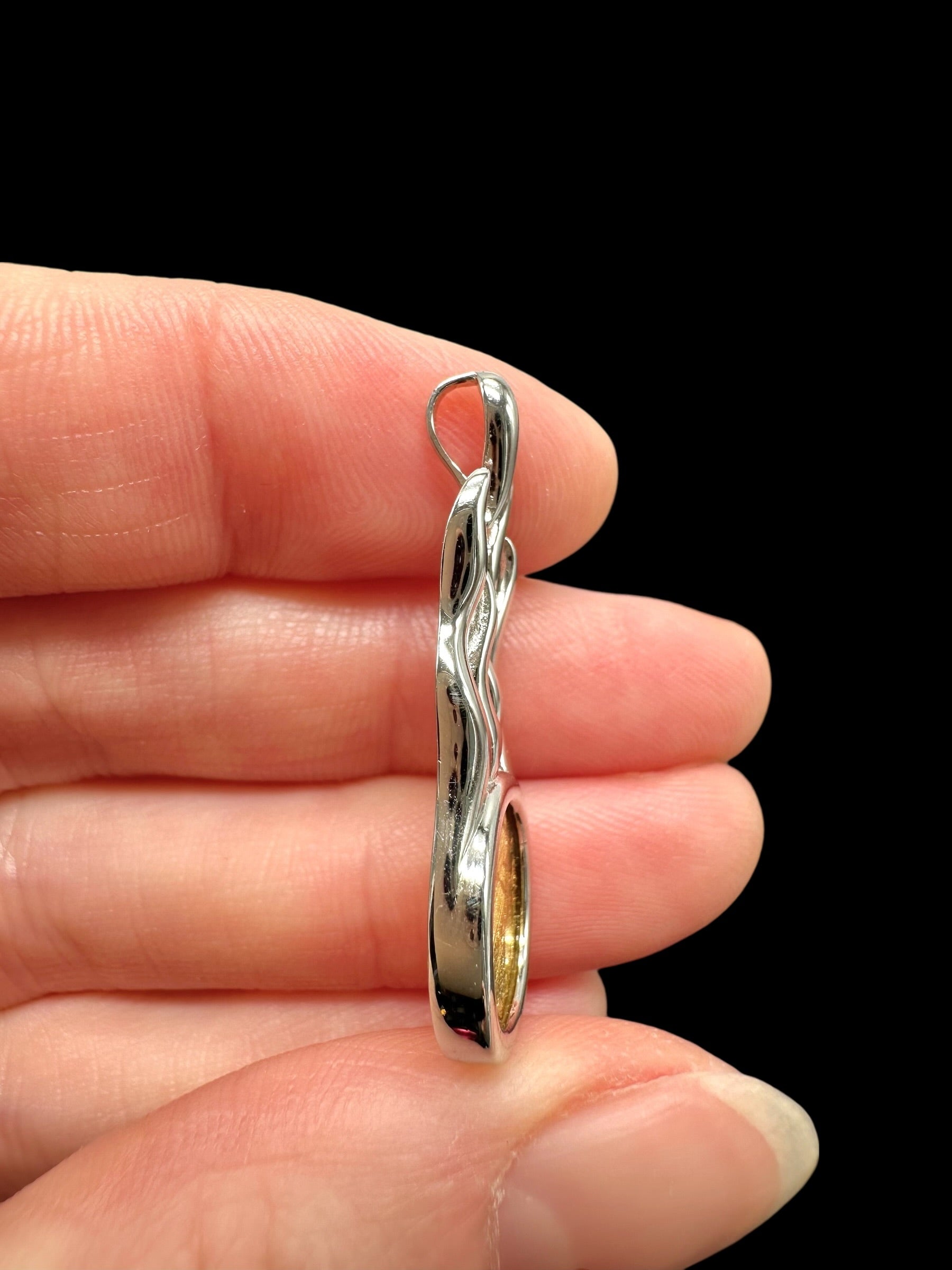 Comet pendant made from the Aletai meteorite - P/M134