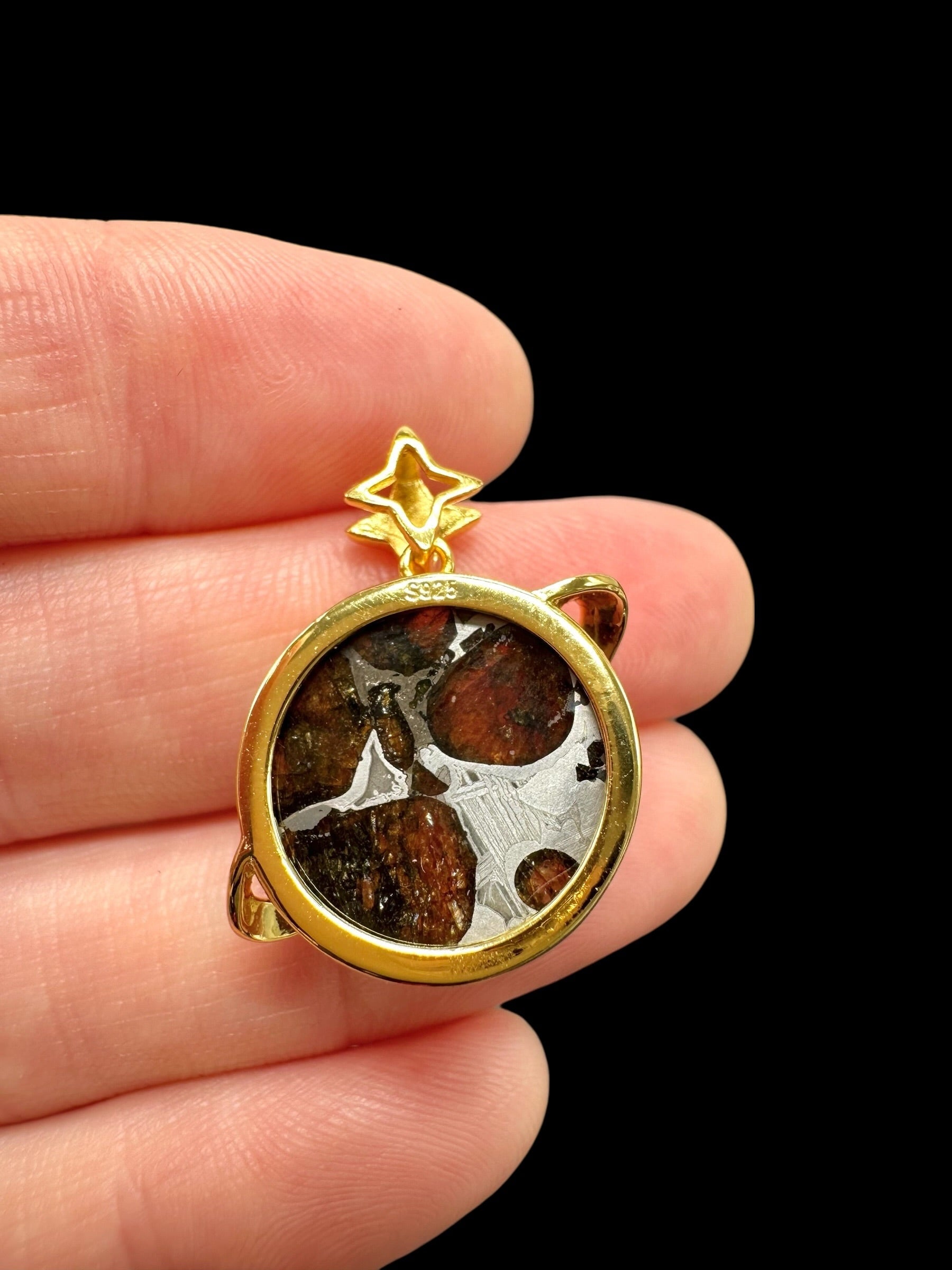 Sericho meteorite pendant - P/M137