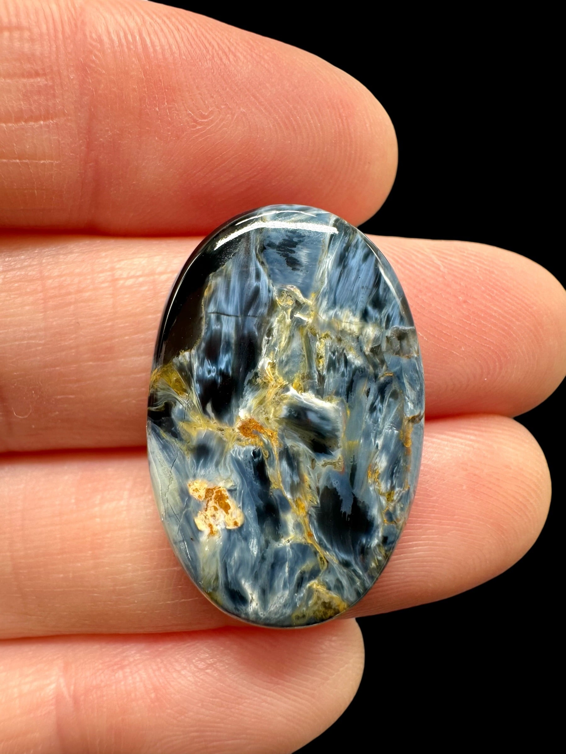 Pietersite cabochon – Outjo, Namibia