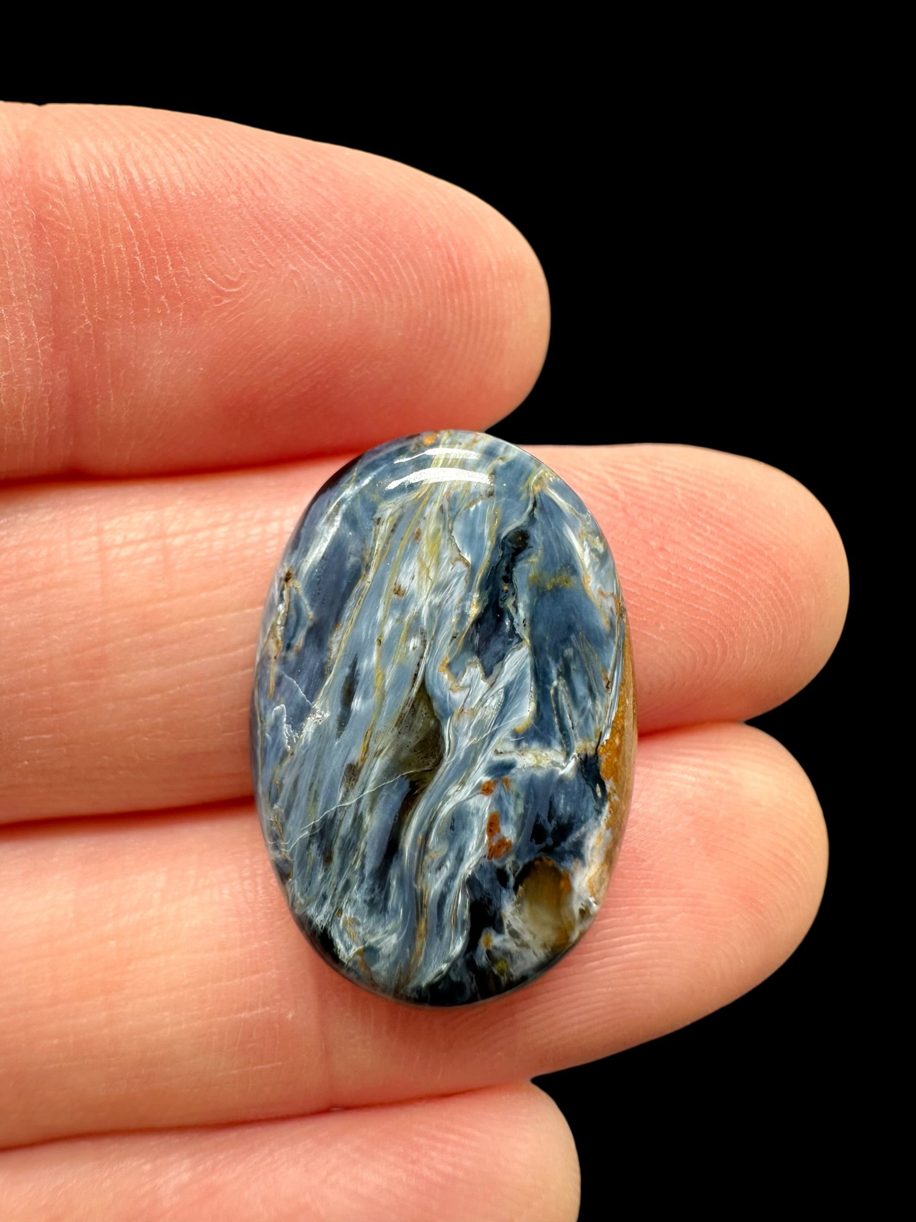 Pietersite cabochon – Outjo, Namibia