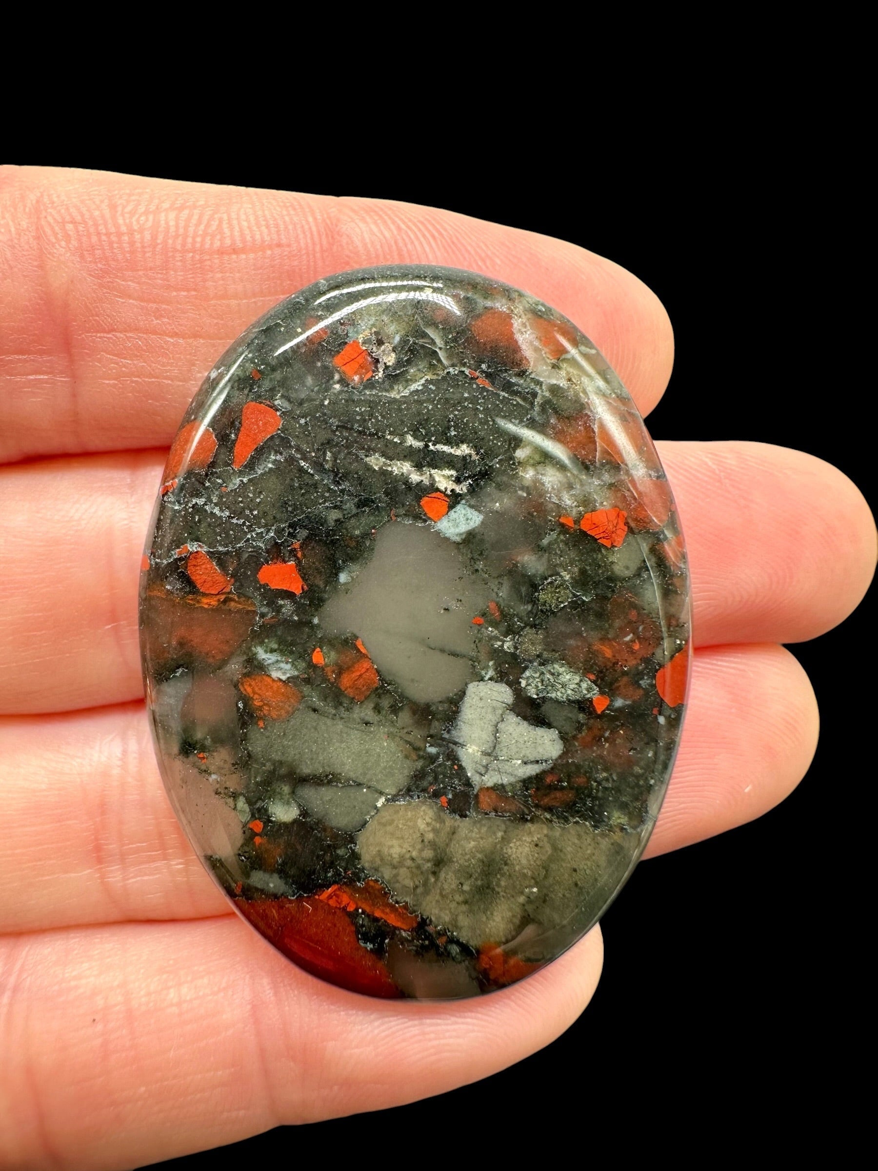 Brecciated jasper cabochons – Africa