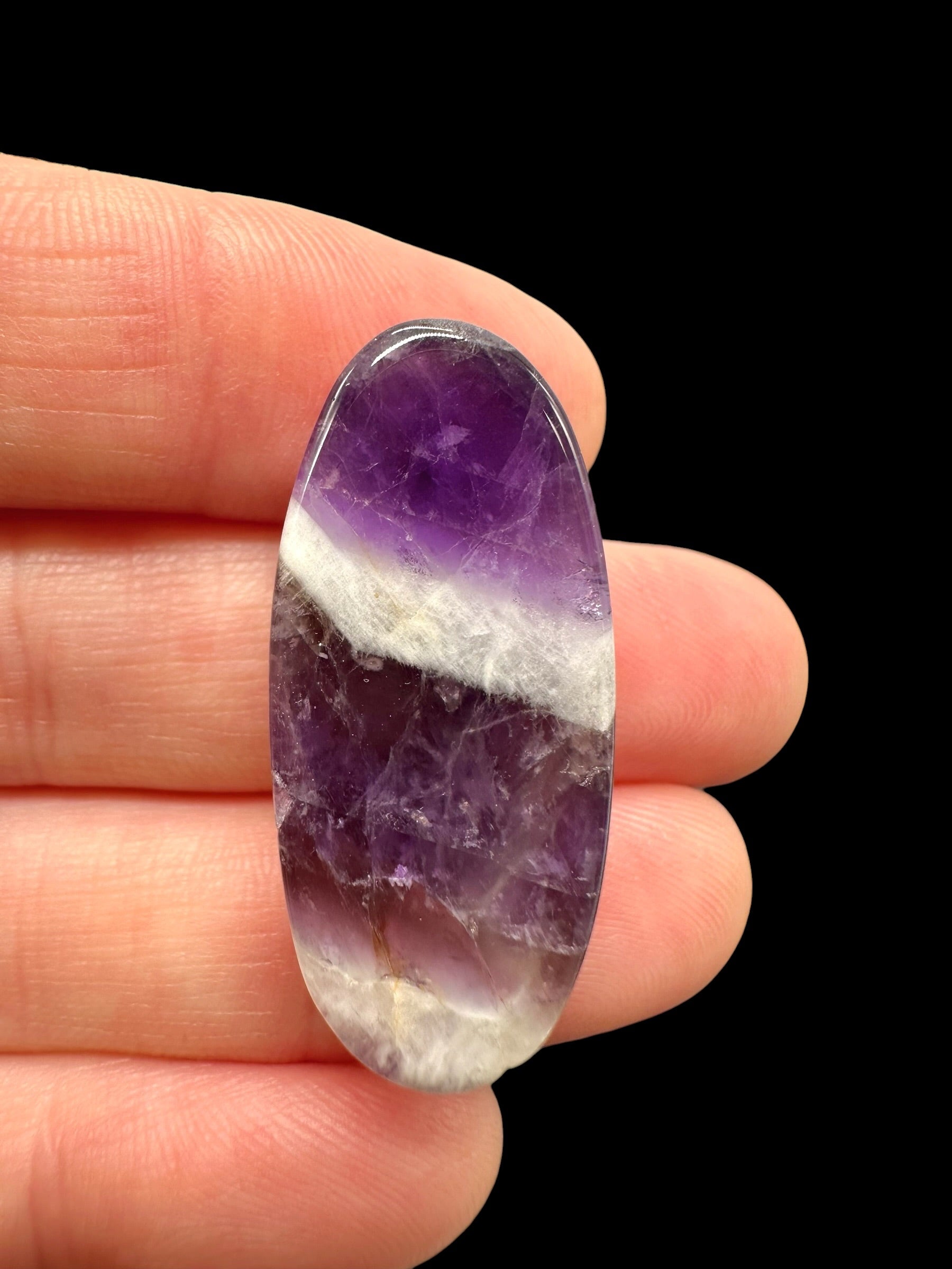 Zonal amethyst cabochons – Namibia - ZAK03