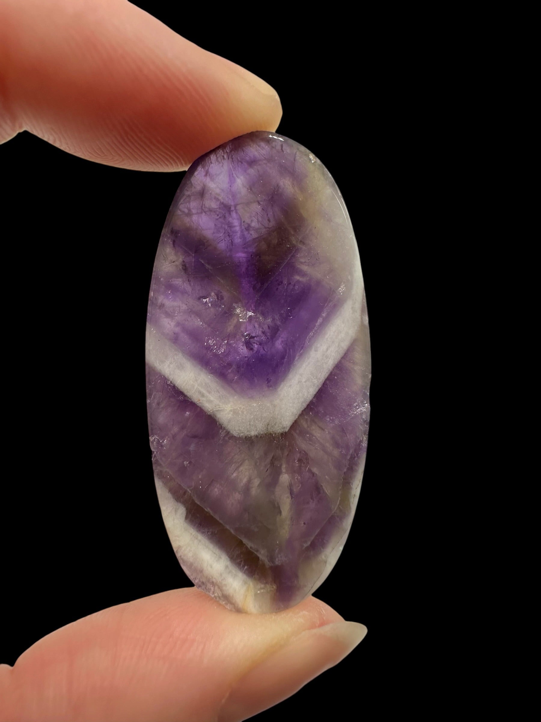 Zonal amethyst cabochons – Namibia - ZAK08