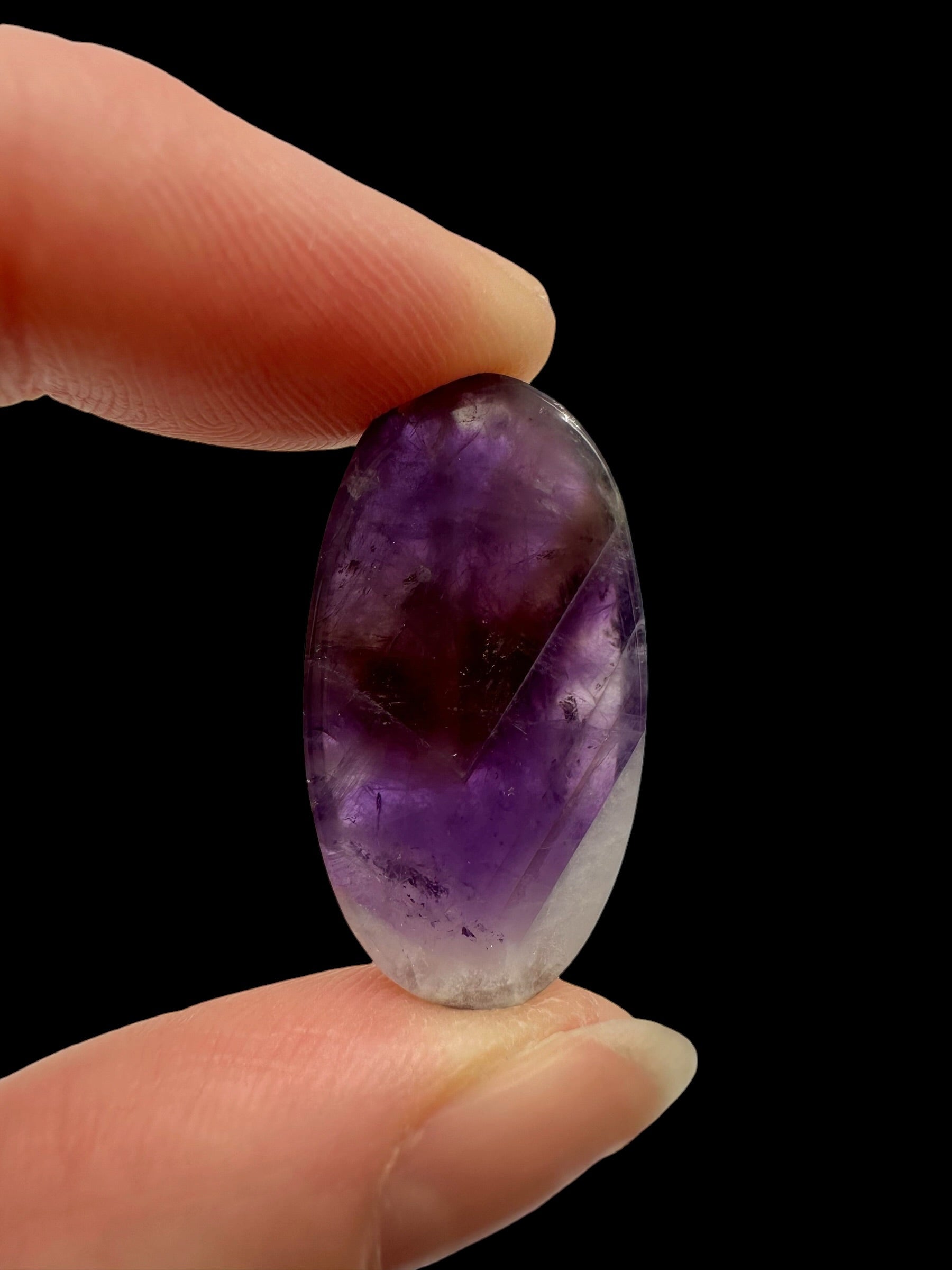 Zonal amethyst cabochons – Namibia - ZAK10