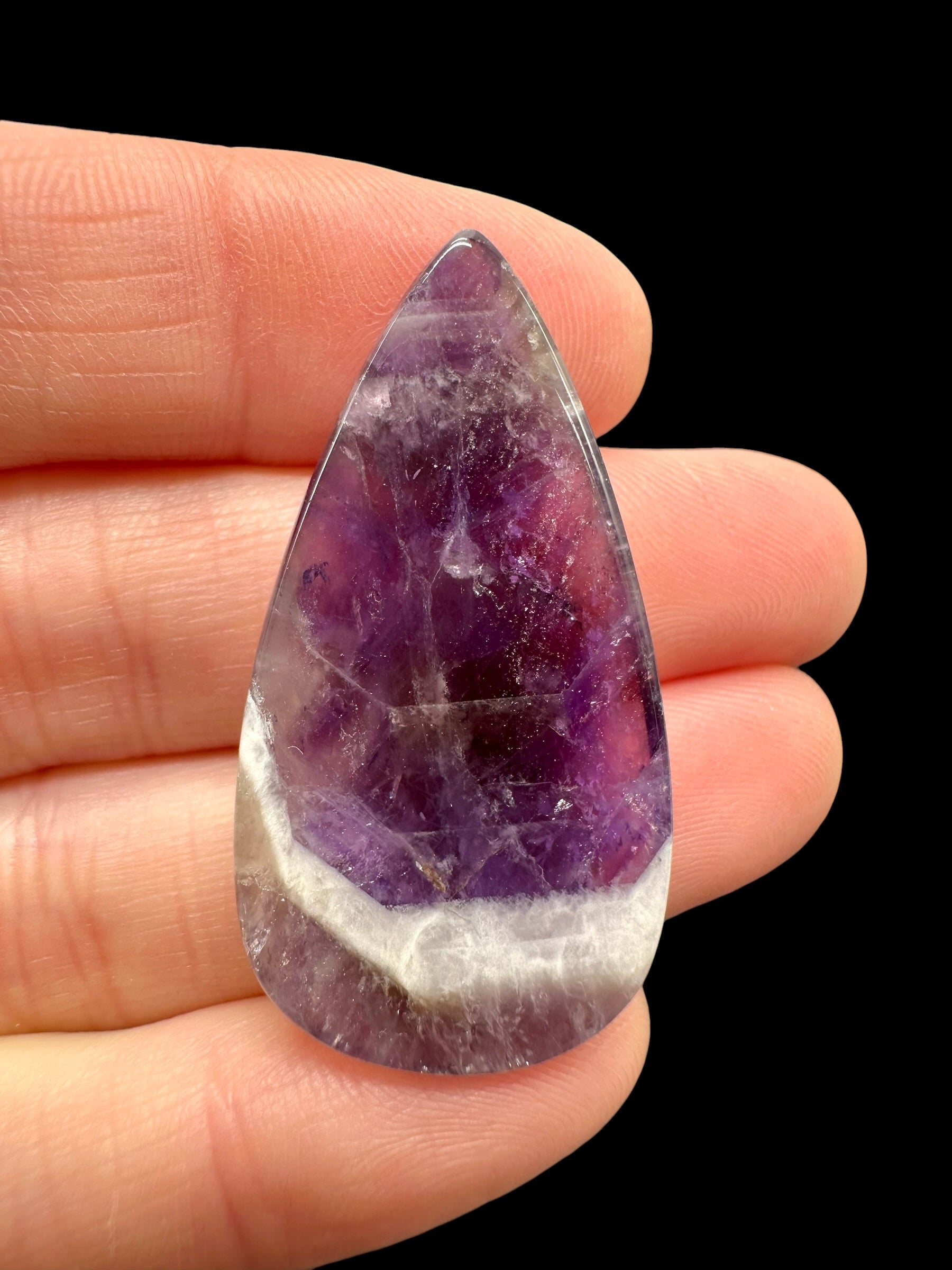 Zonal amethyst cabochons – Namibia - ZAK14