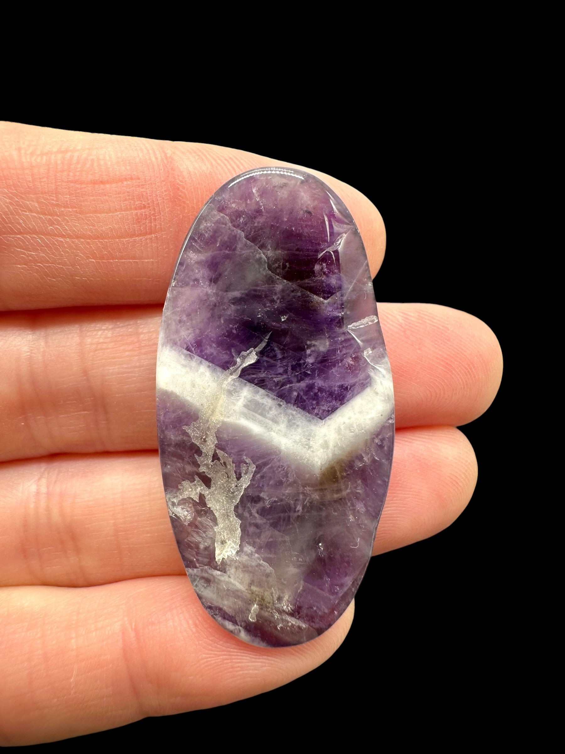 Zonal amethyst cabochons – Namibia - ZAK15