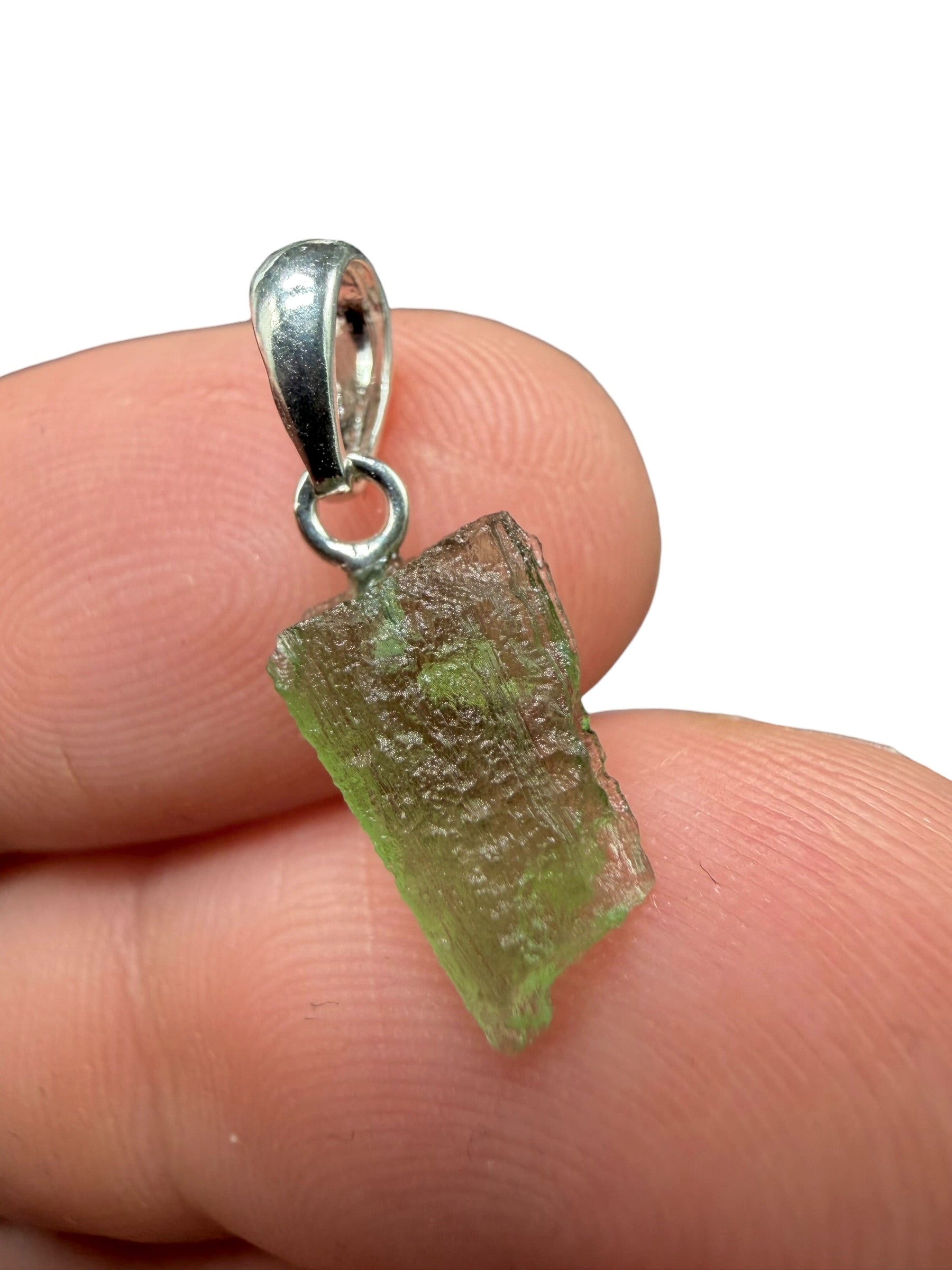 Silver moldavite pendant 0,6g