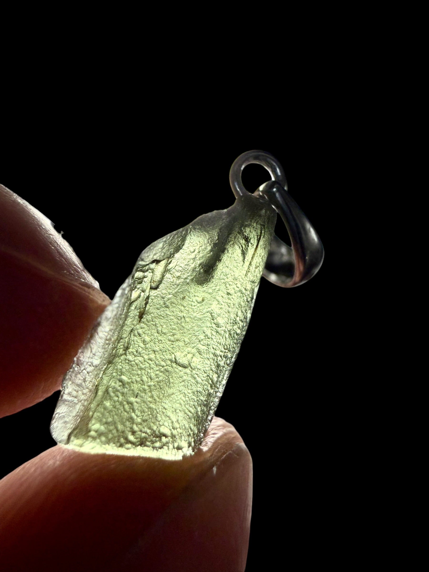 Silver moldavite pendant 0,8g - SP/V978