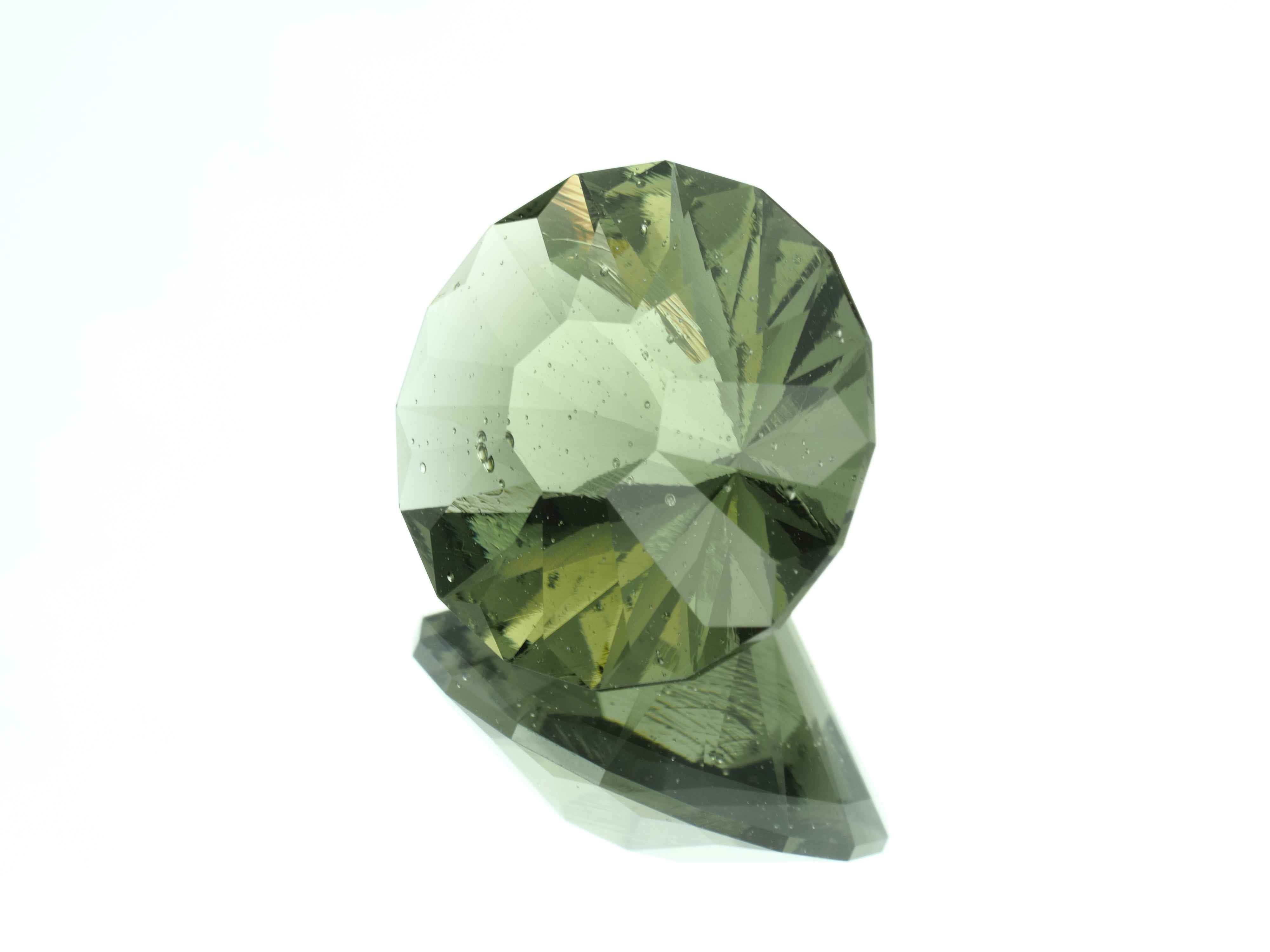 Moldavite faccettata 4,3ct – TOP quality - BV081