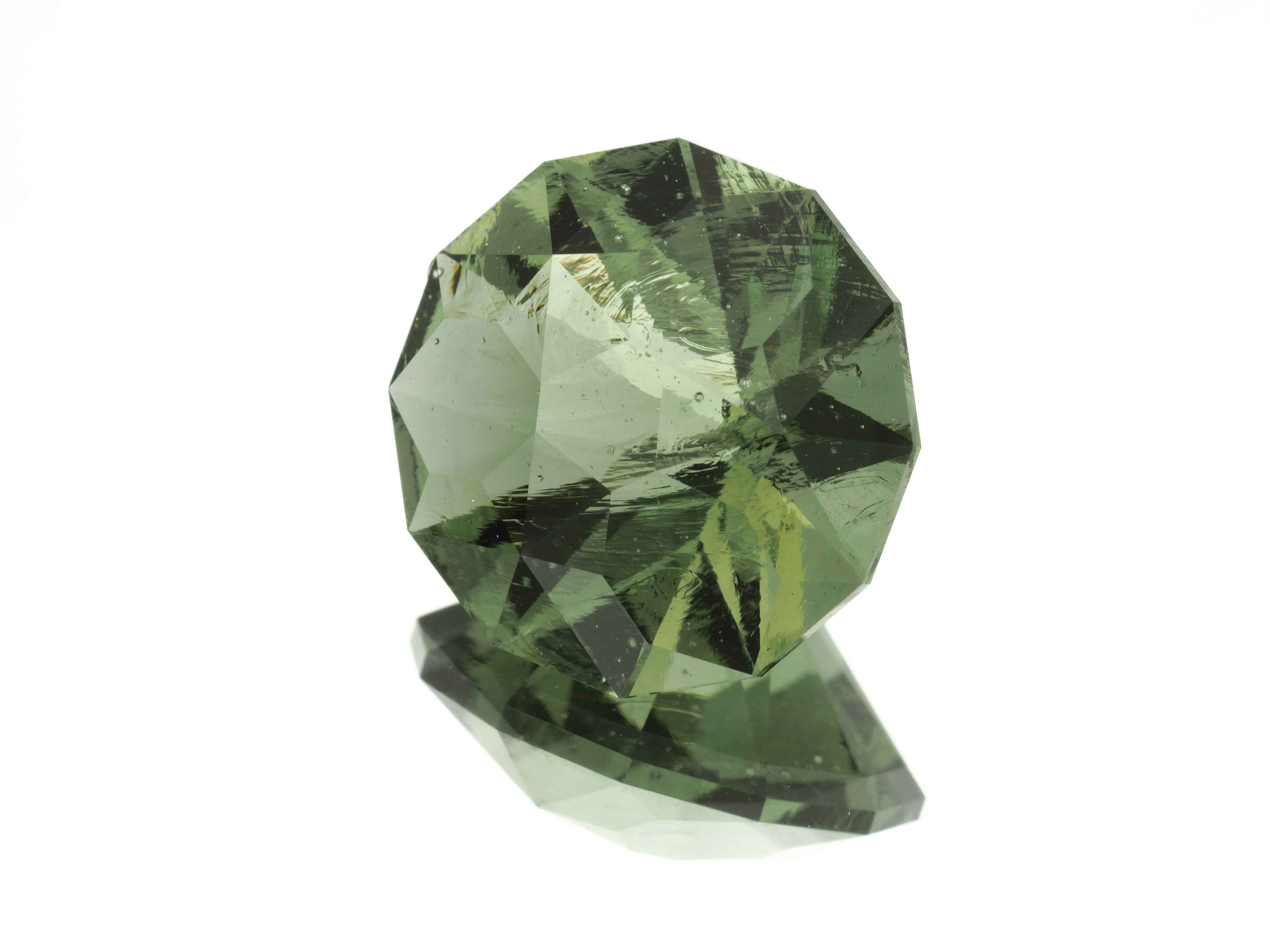 Moldavite faccettata 4,5ct – TOP quality - BV086